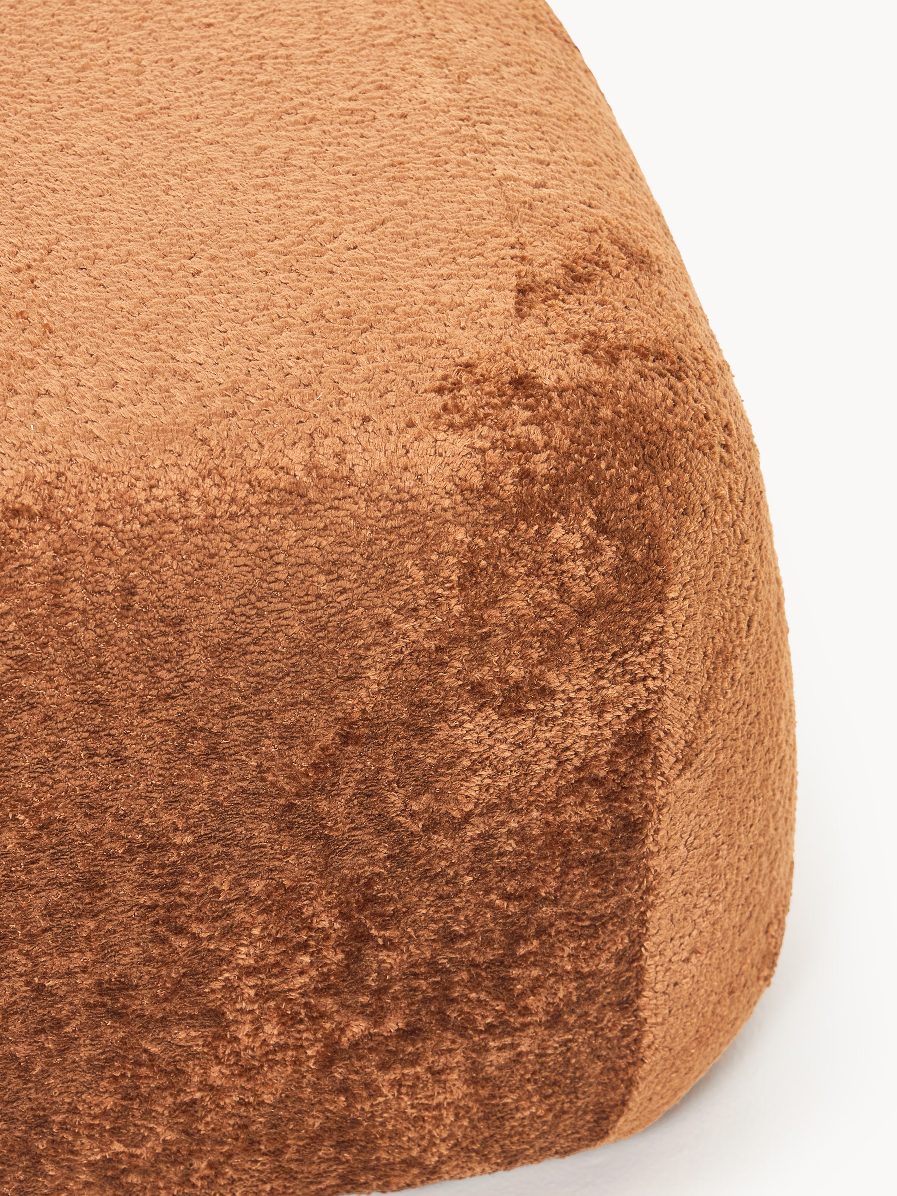 Wolke Oval Teddy Bouclé Ottoman