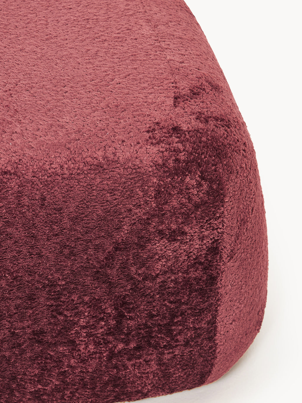 Wolke Oval Teddy Bouclé Ottoman