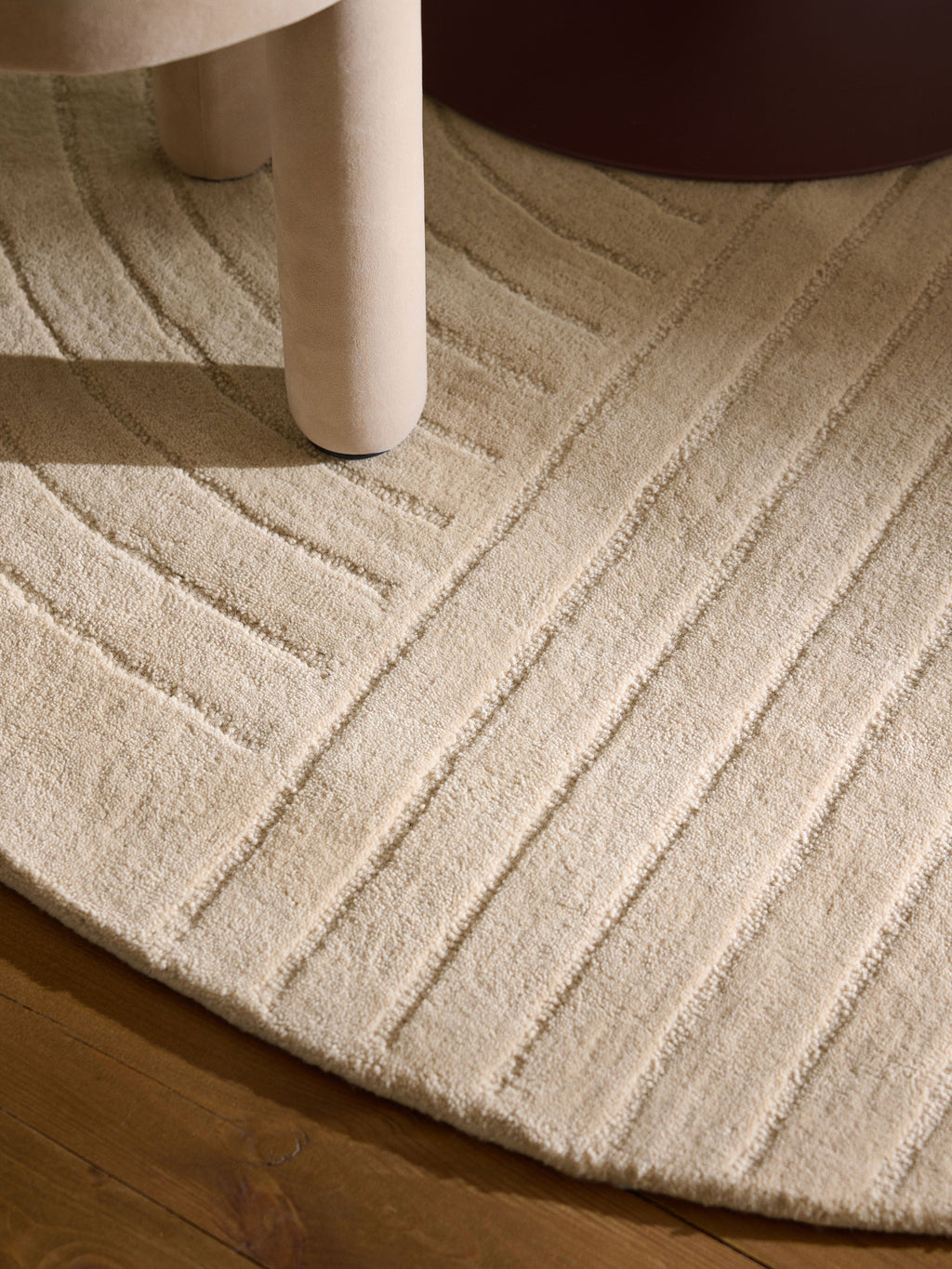 Mason Round Hand-Tufted Wool Rug