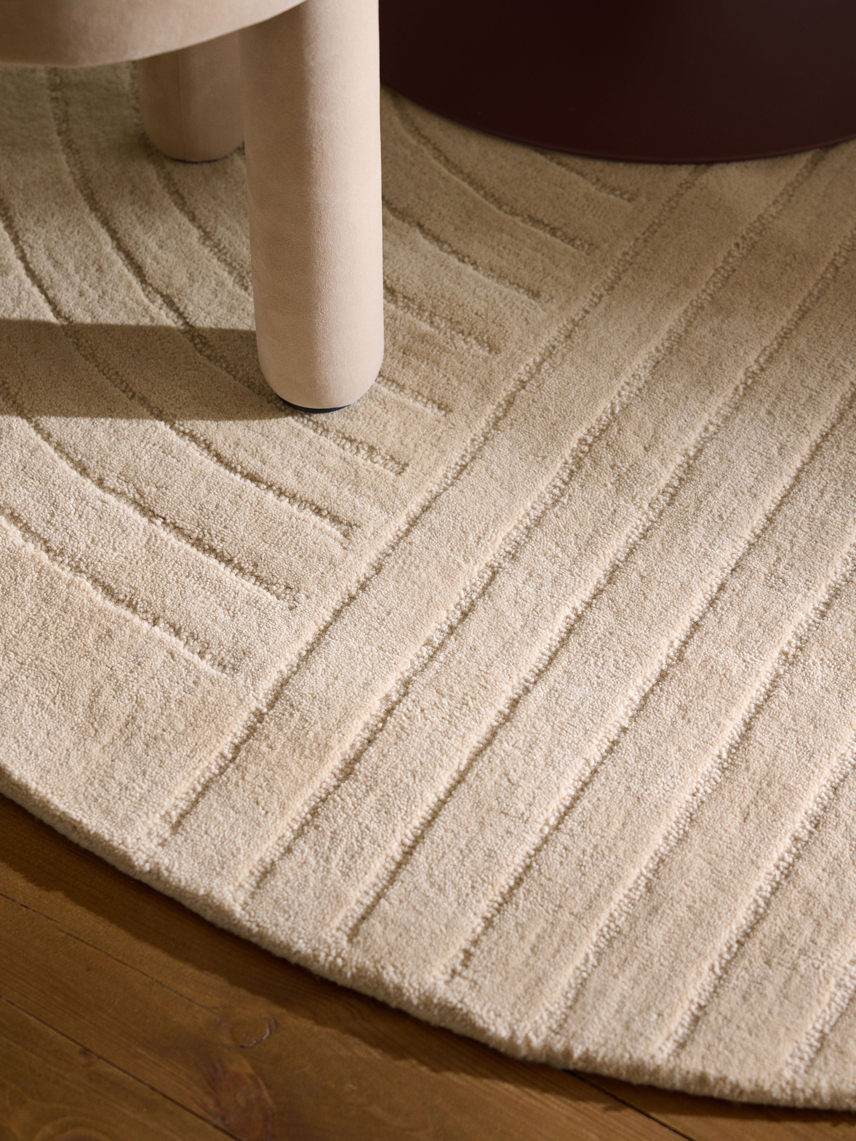 Mason Round Hand-Tufted Wool Rug