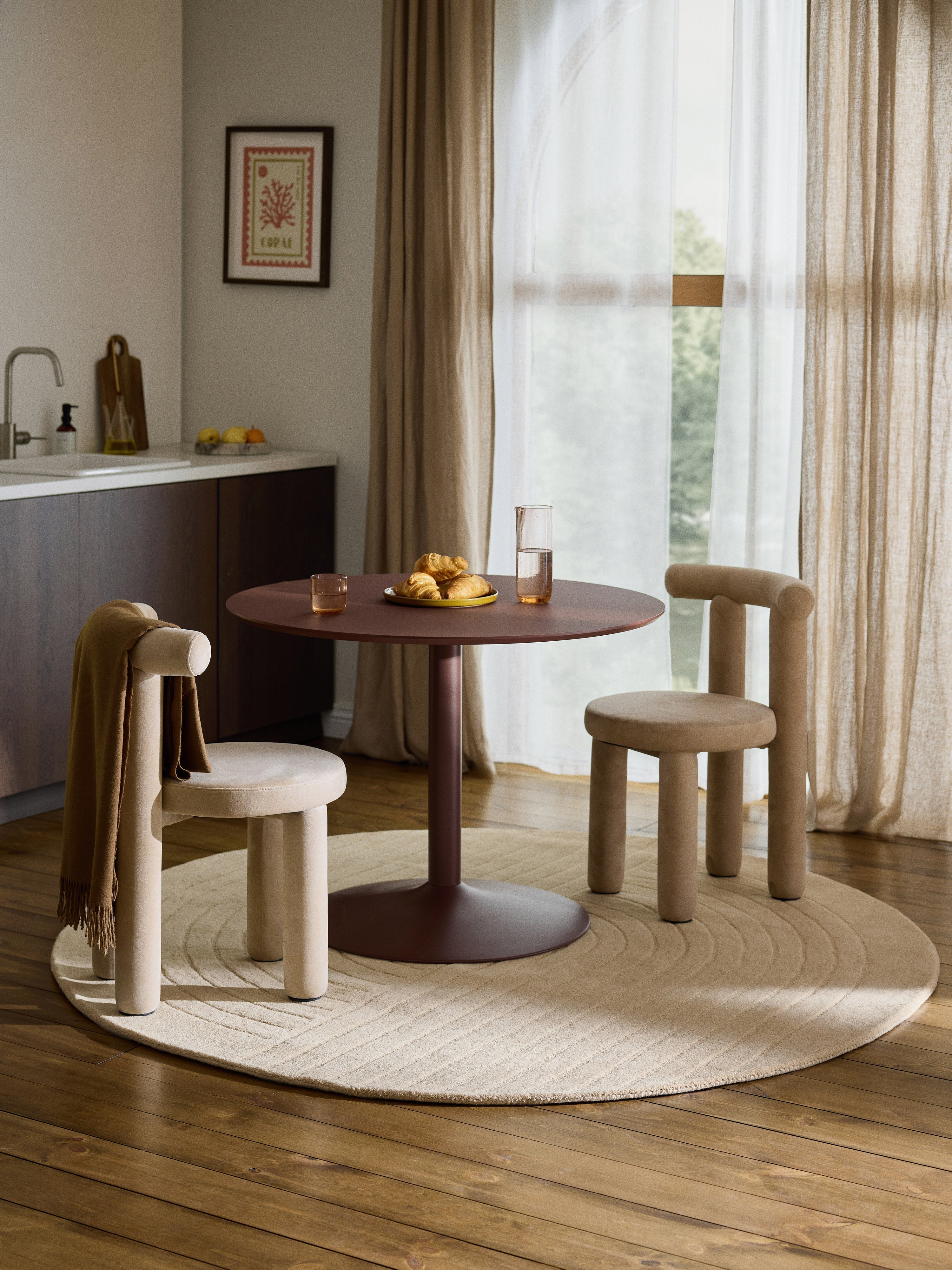 Mason Round Hand-Tufted Wool Rug