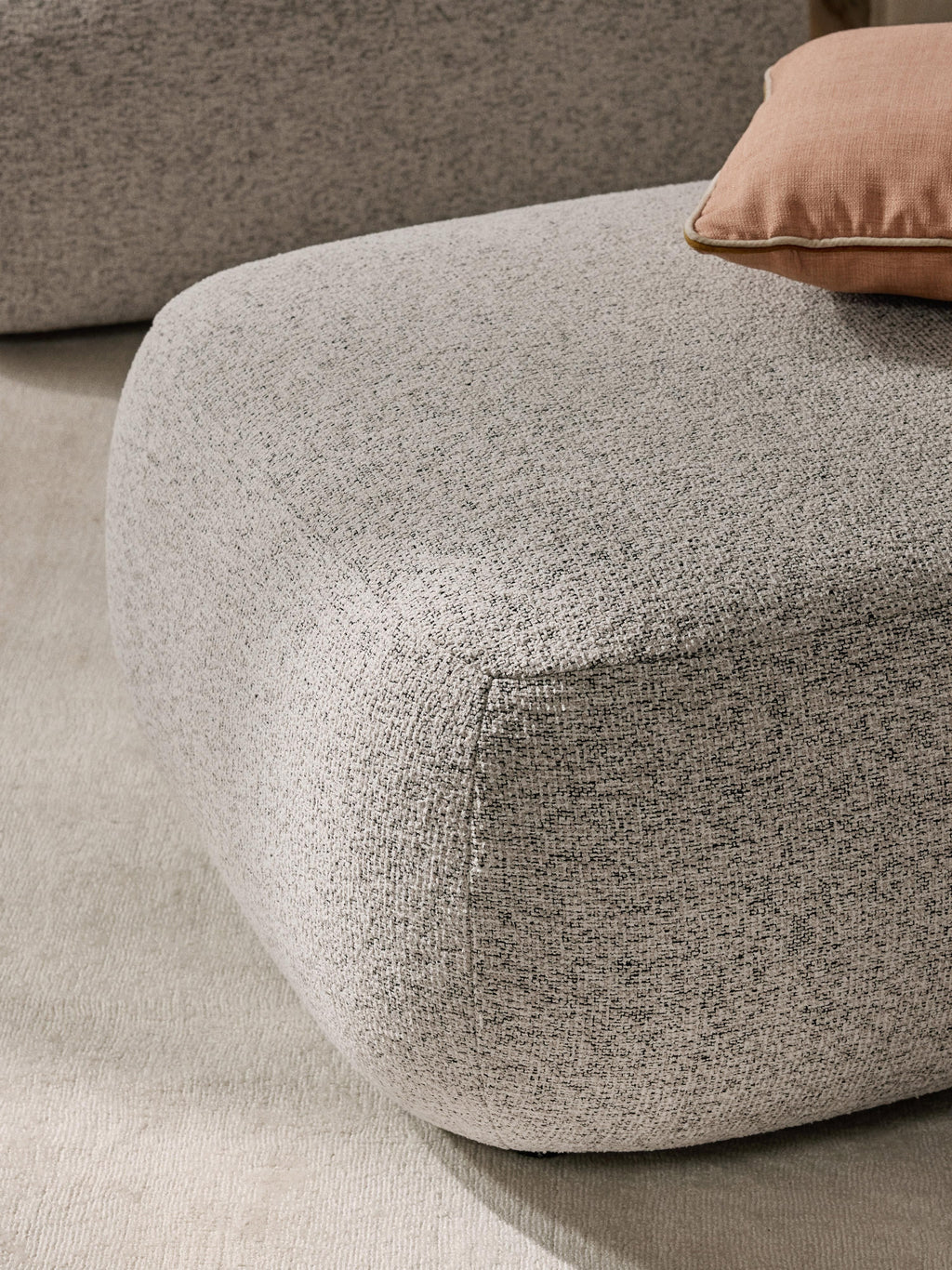 Sofia Bouclé Ottoman