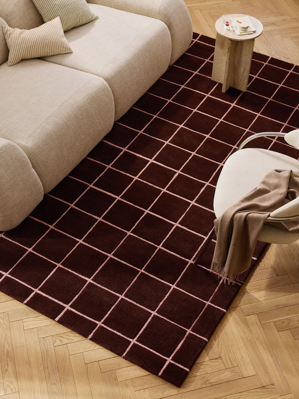 Kallie Hand-Tufted High-Low Wool Rug