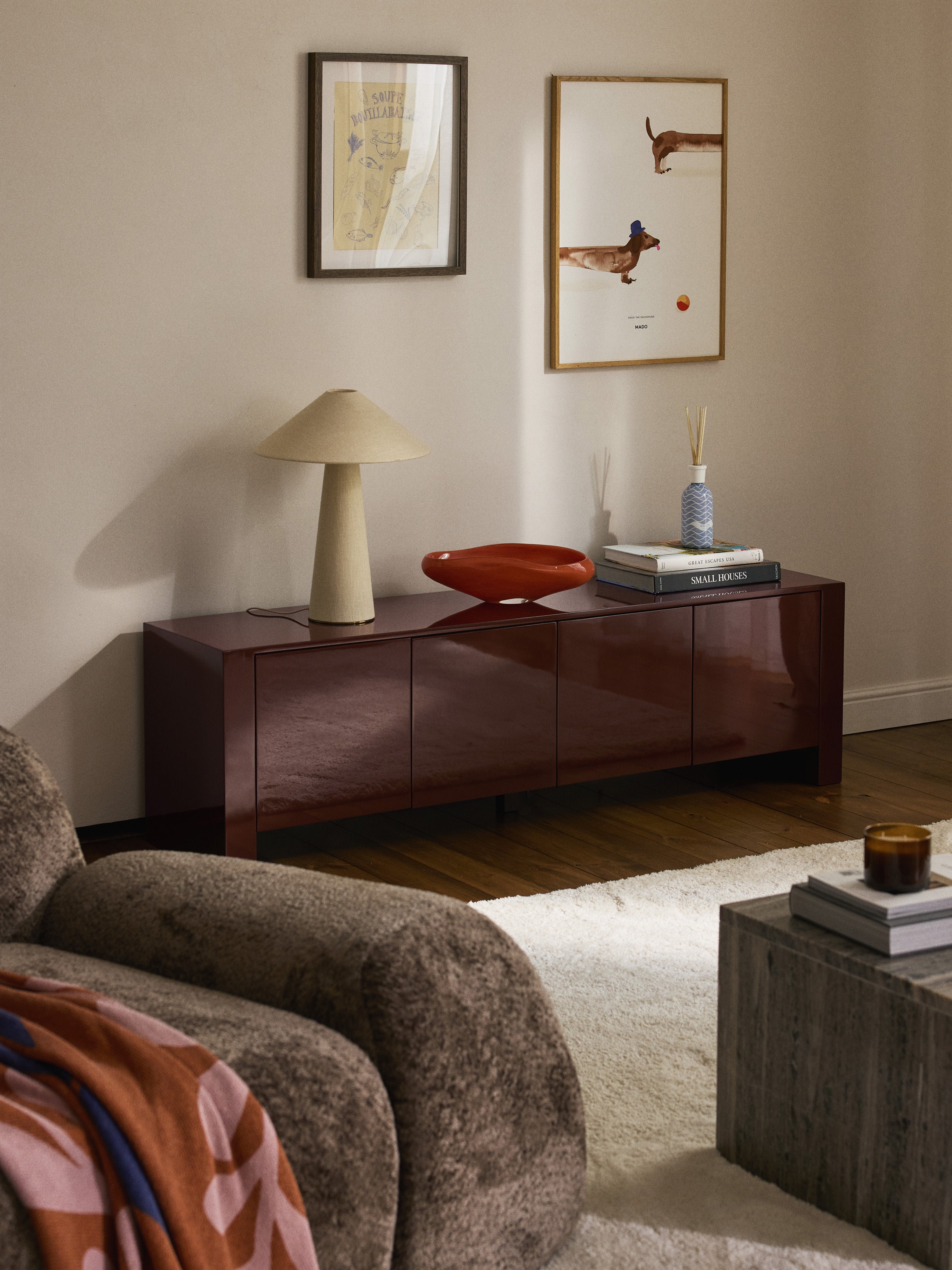 Liv TV Stand