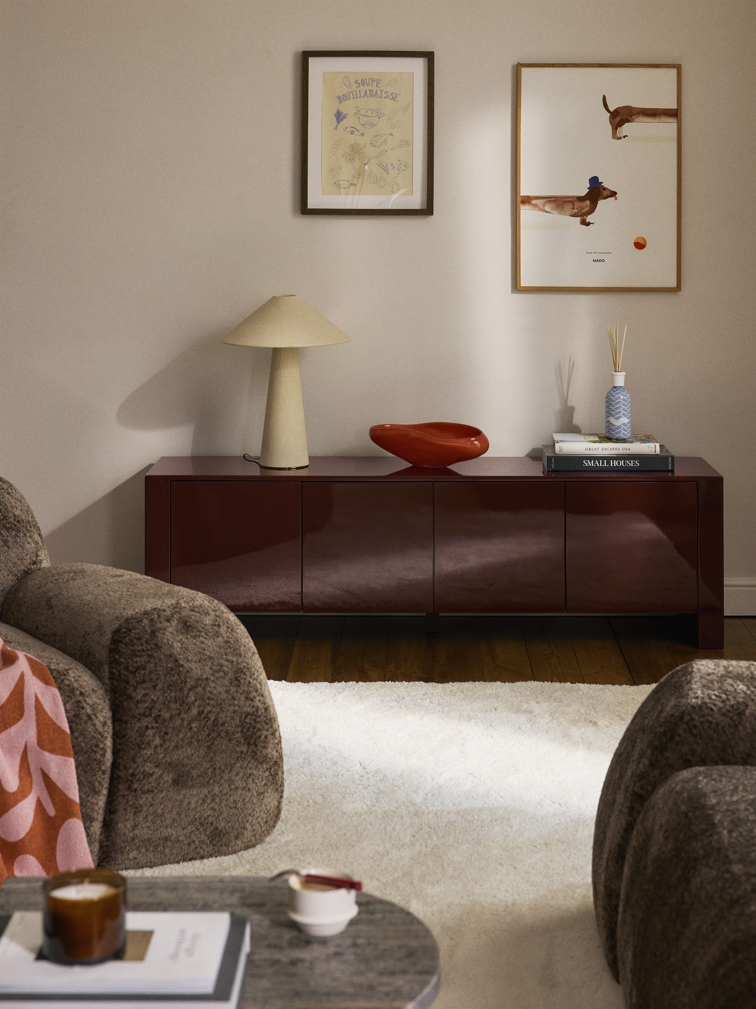 Liv TV Stand