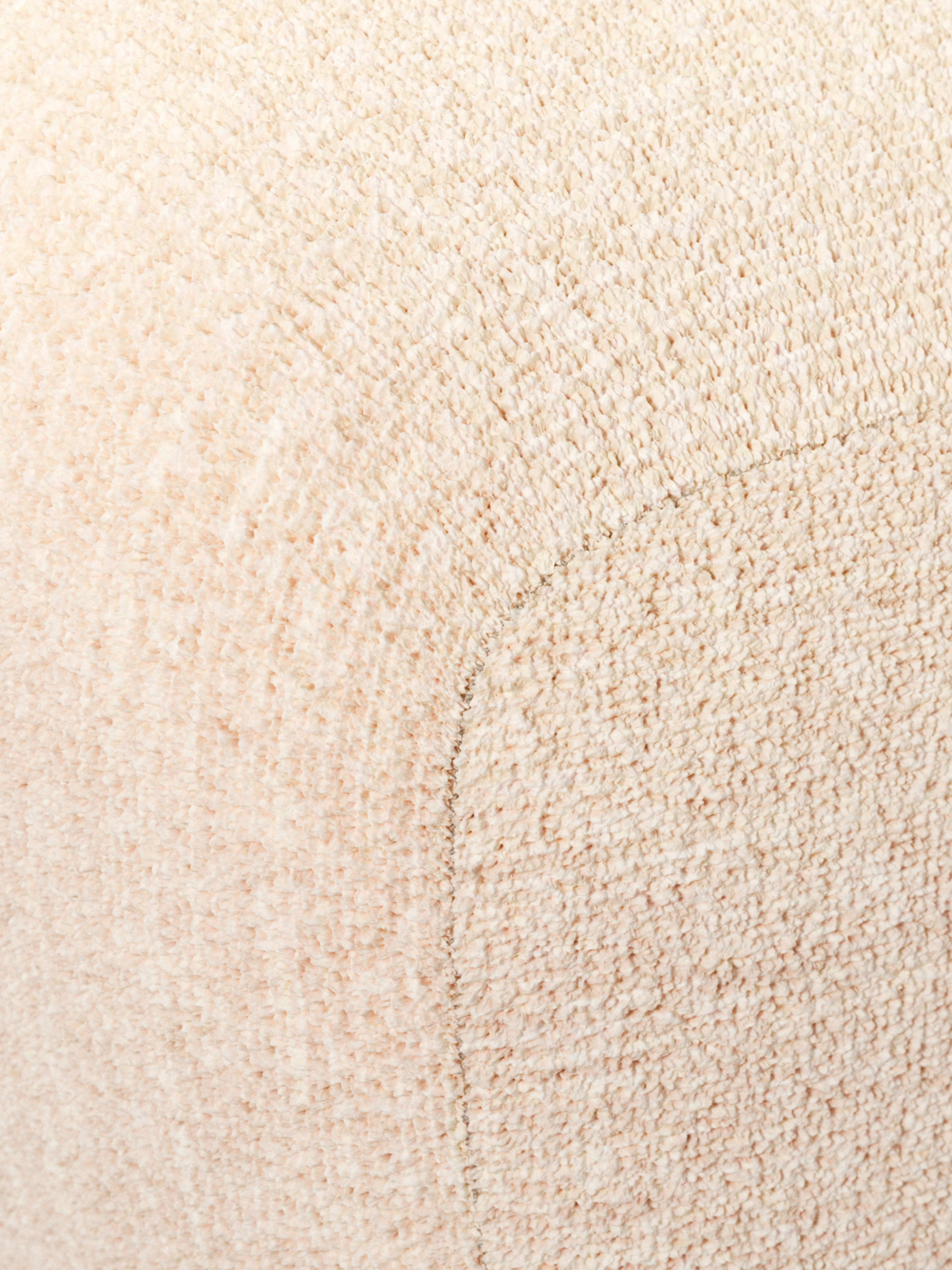 Wolke High Bouclé Ottoman