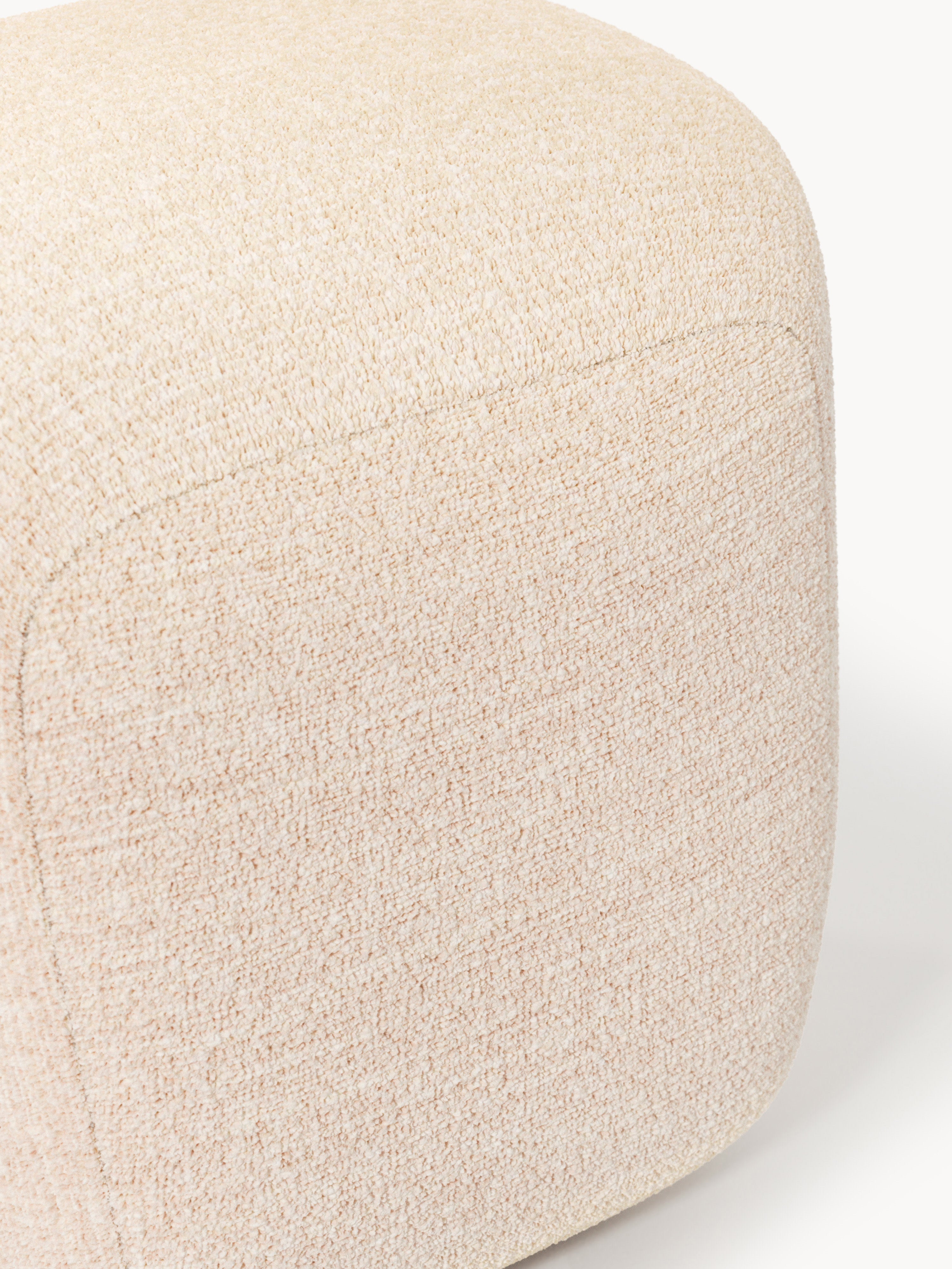 Wolke High Bouclé Ottoman