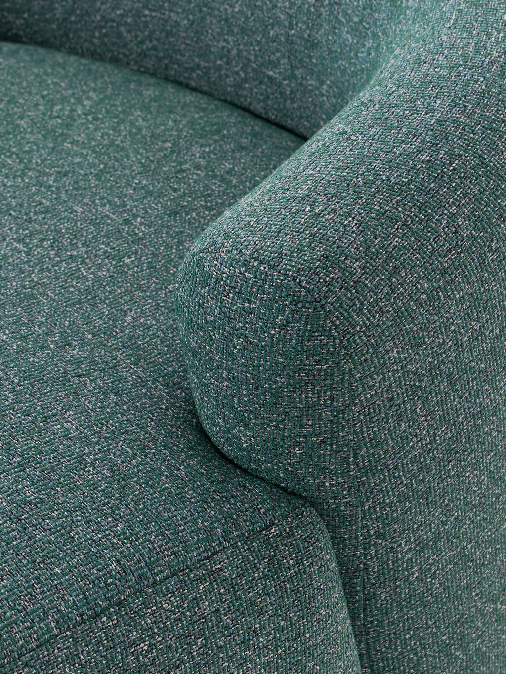 Sofia XL Bouclé Lounge Chair