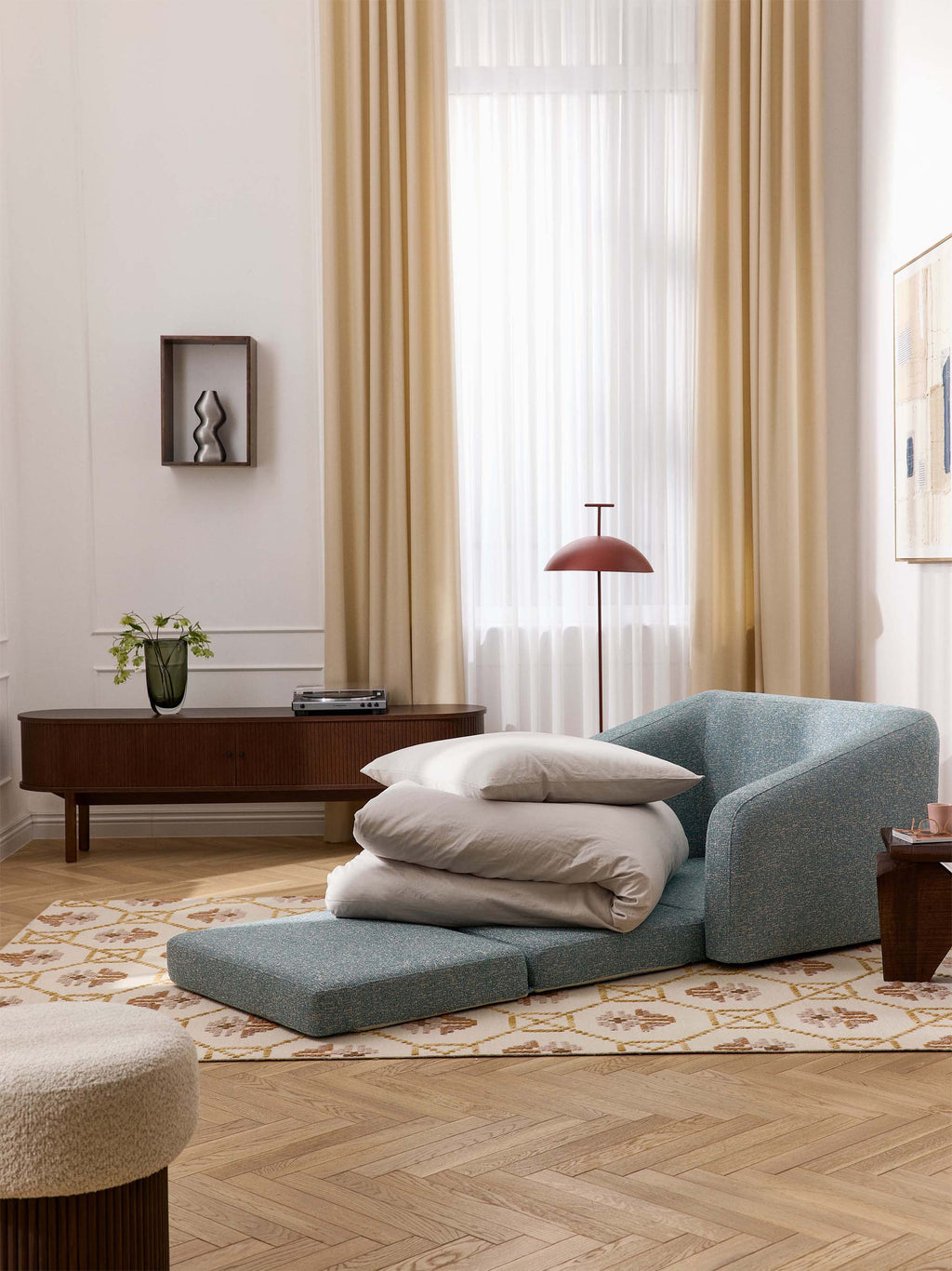 Eliot Bouclé Chair Bed