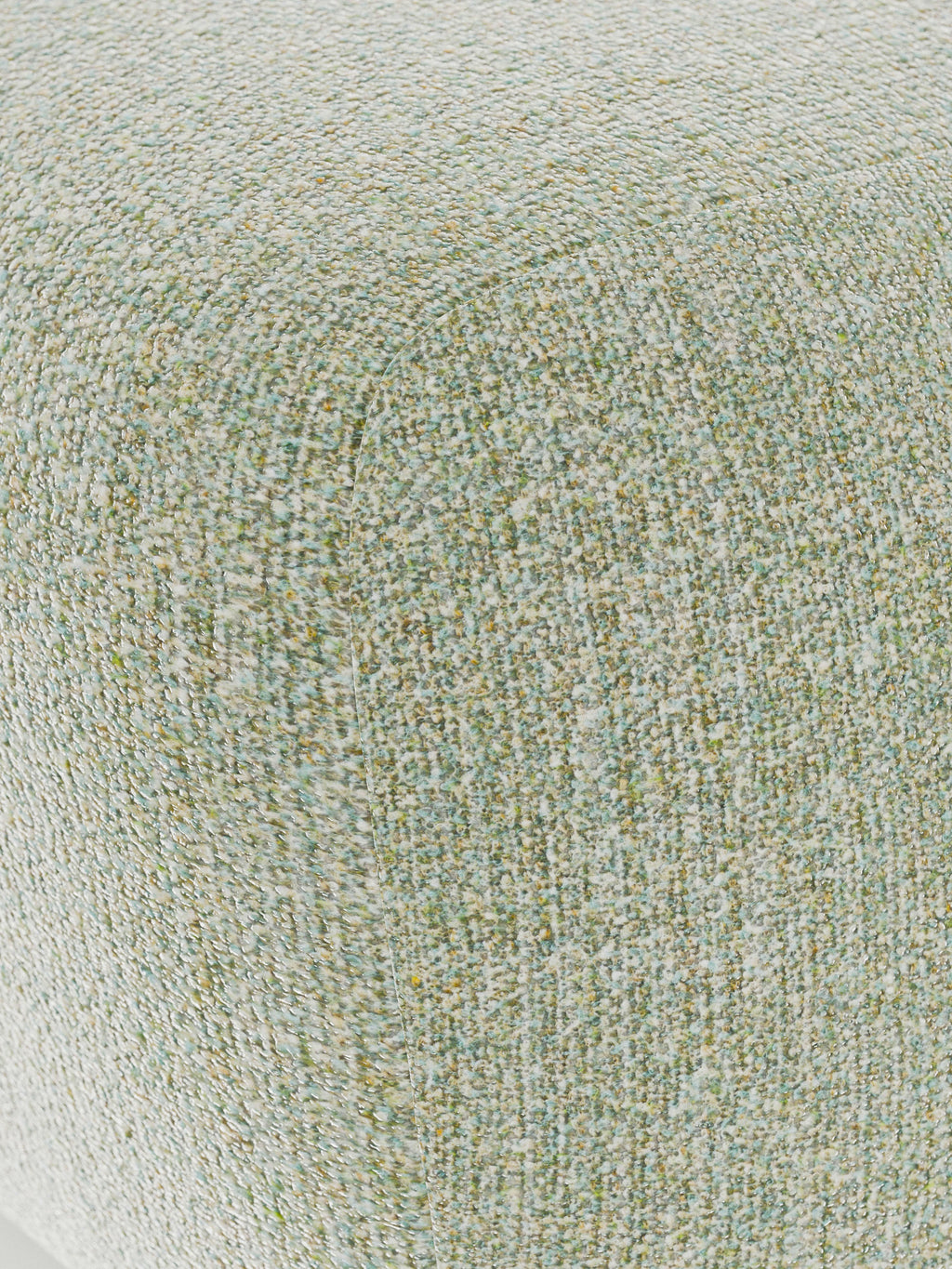 Wolke Oval Bouclé Ottoman