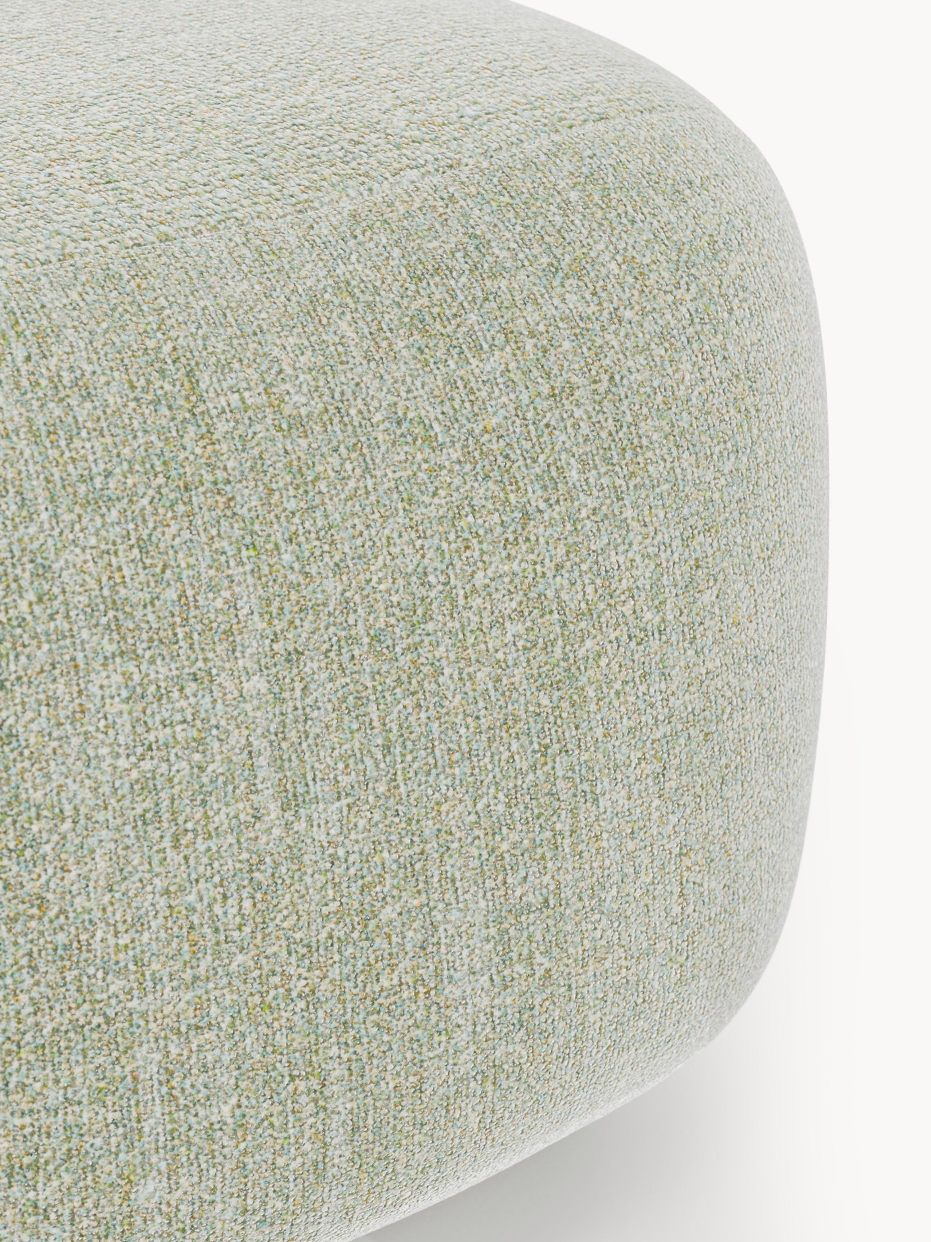 Wolke Oval Bouclé Ottoman