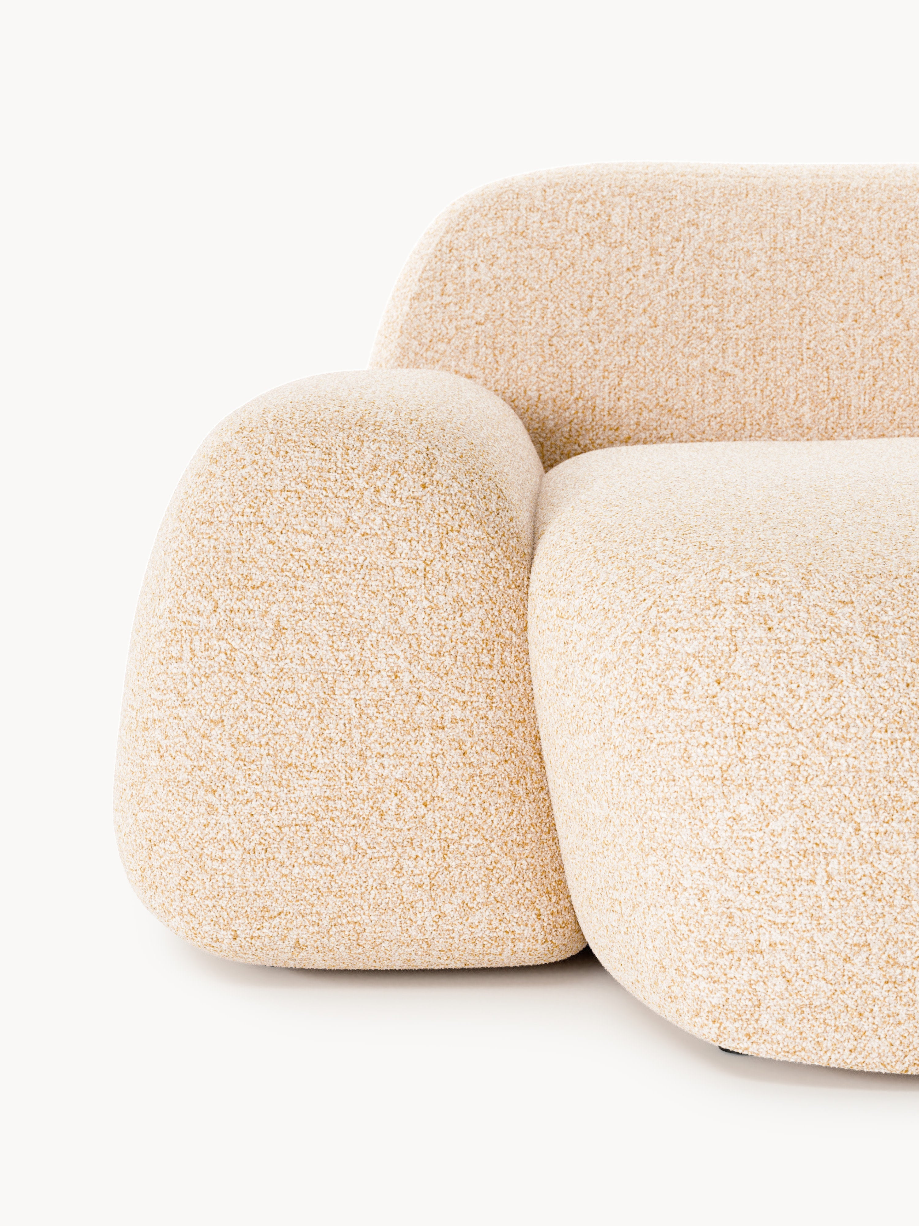 Wolke XL Bouclé Lounge Chair