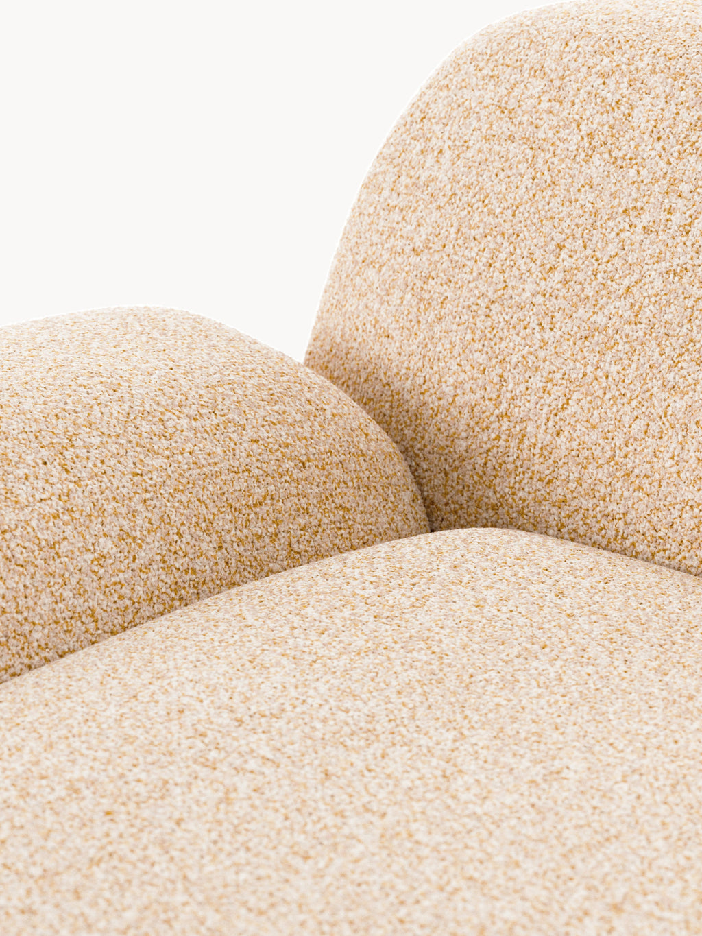 Wolke XL Bouclé Lounge Chair
