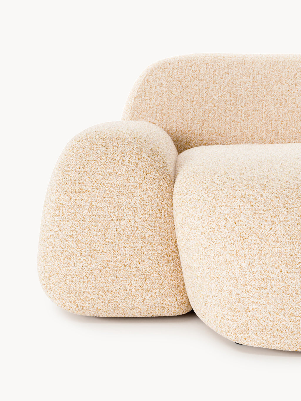 Wolke XL Bouclé Lounge Chair