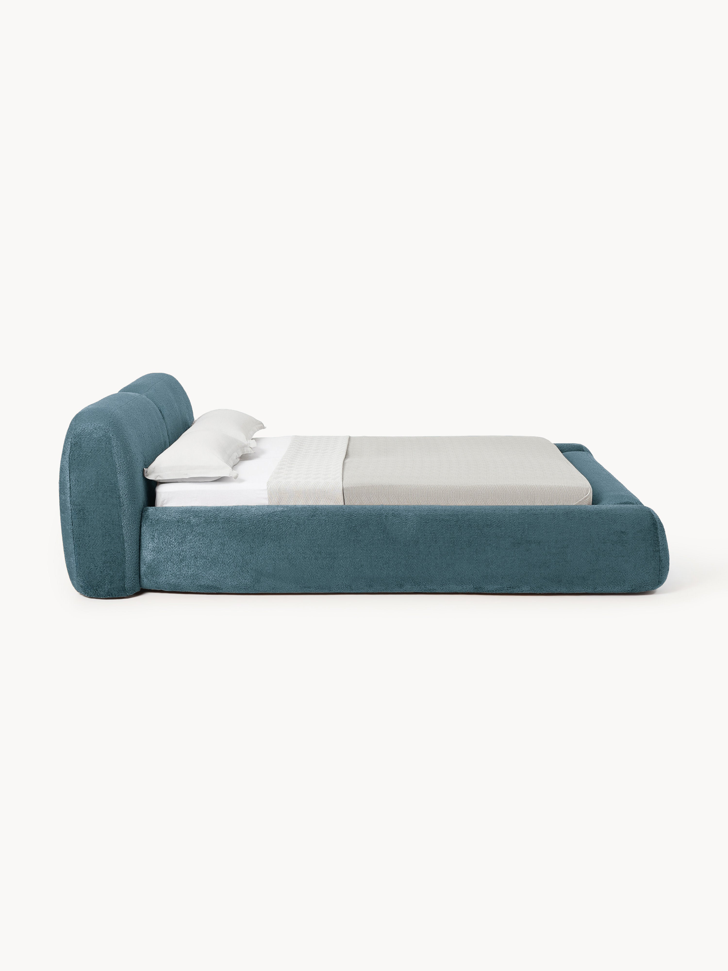 Wolke Upholstered Teddy Bouclé Bed