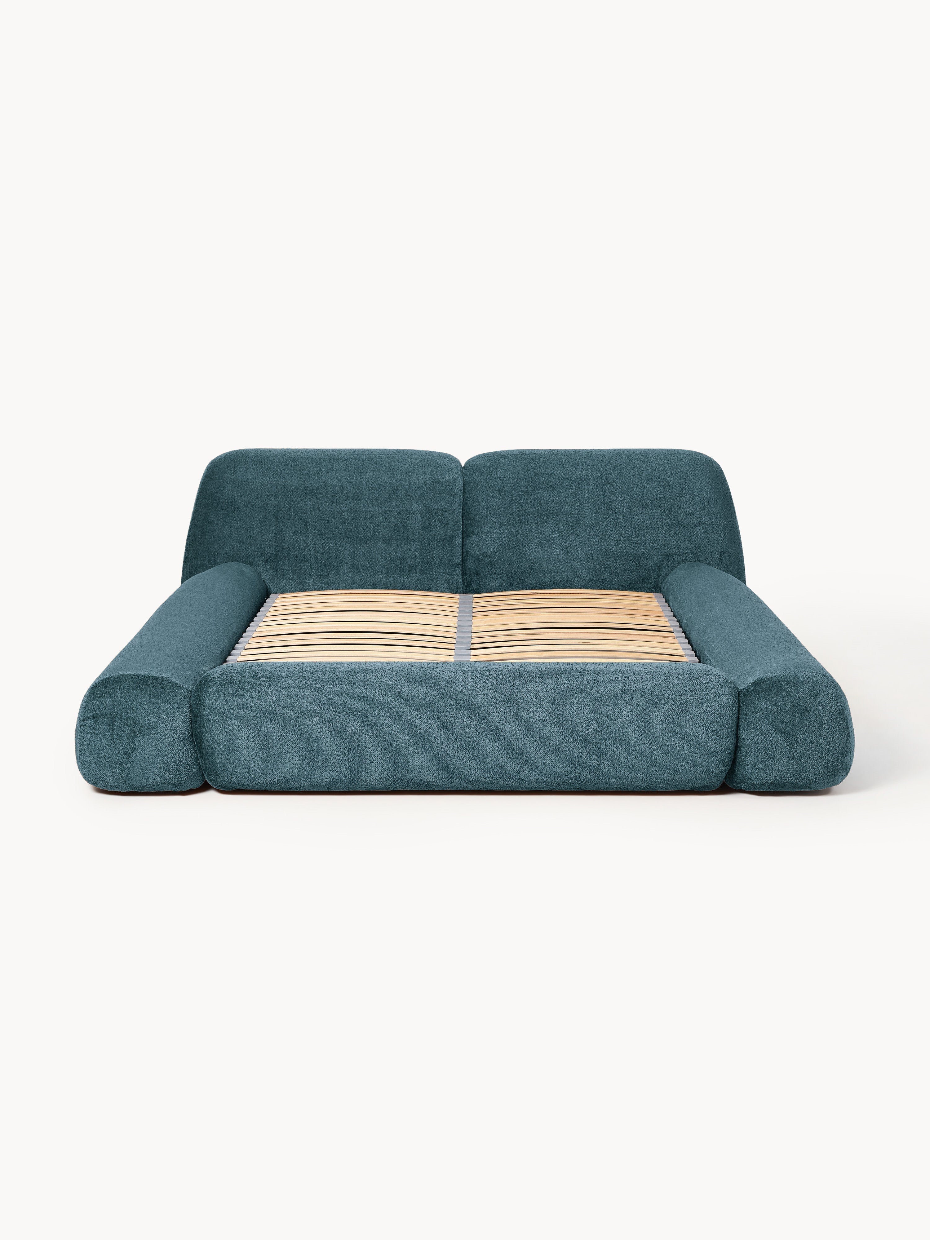 Wolke Upholstered Teddy Bouclé Bed