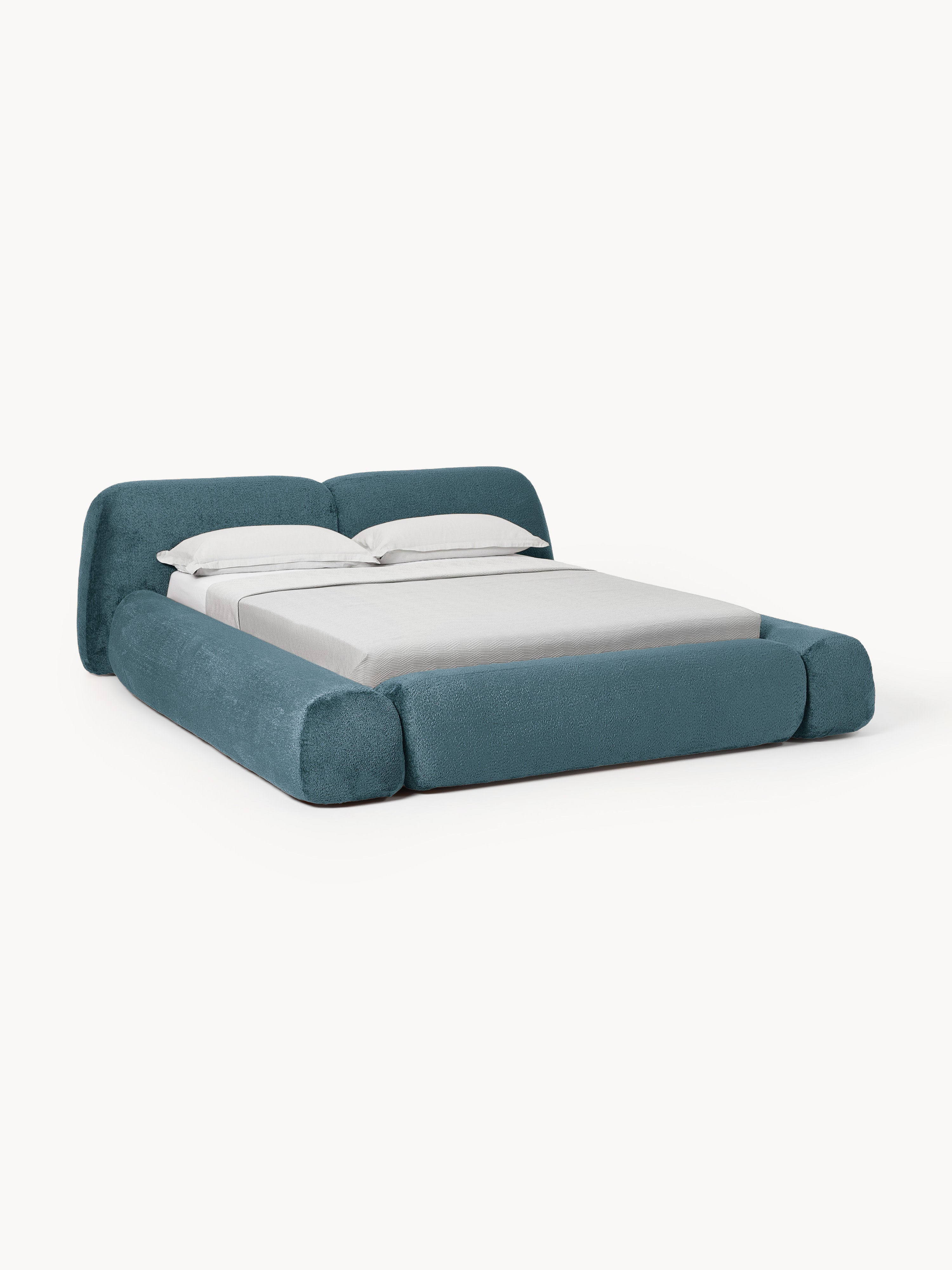 Wolke Upholstered Teddy Bouclé Bed