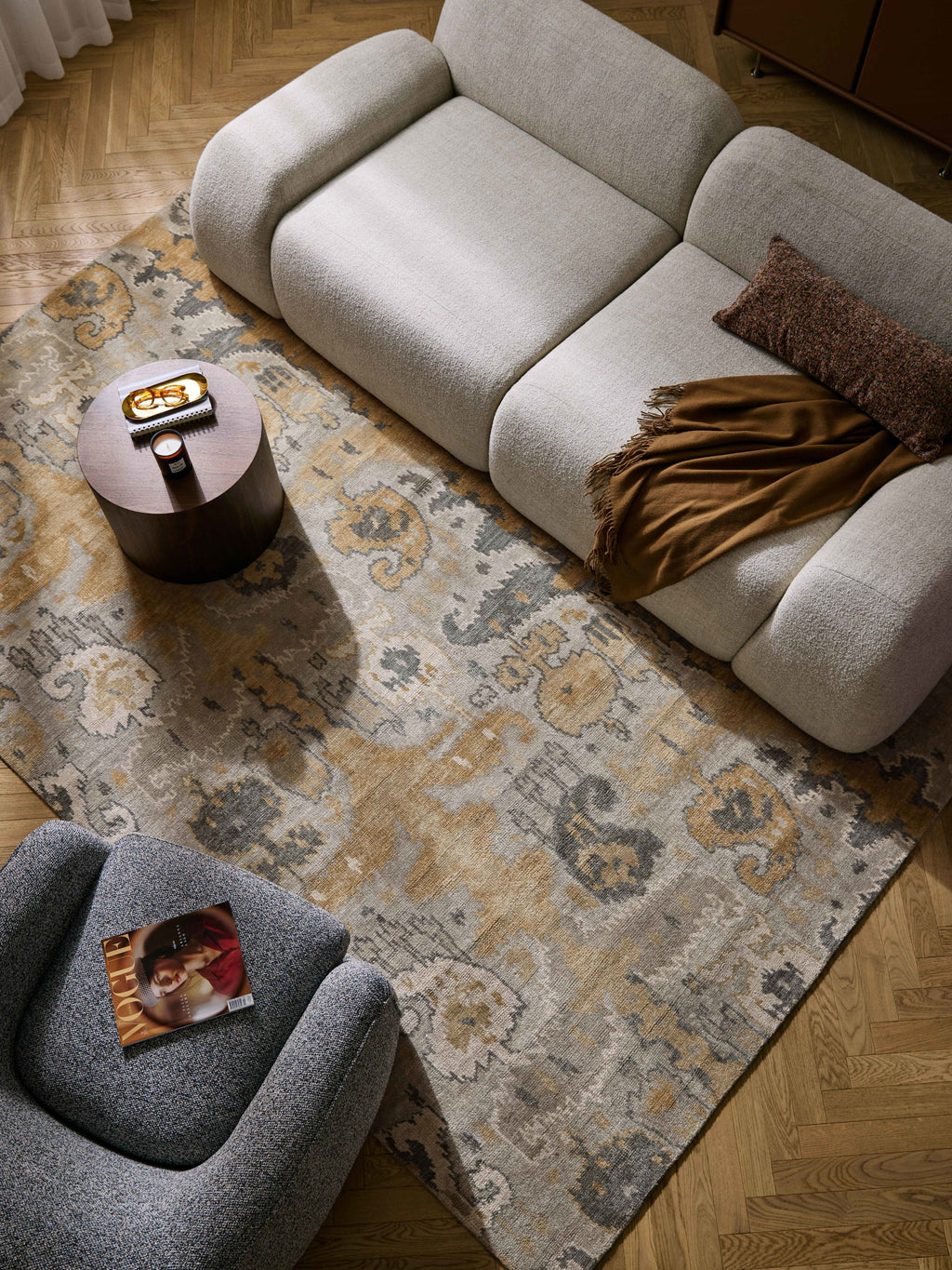 Hand-Knotted Wool Rug Amun