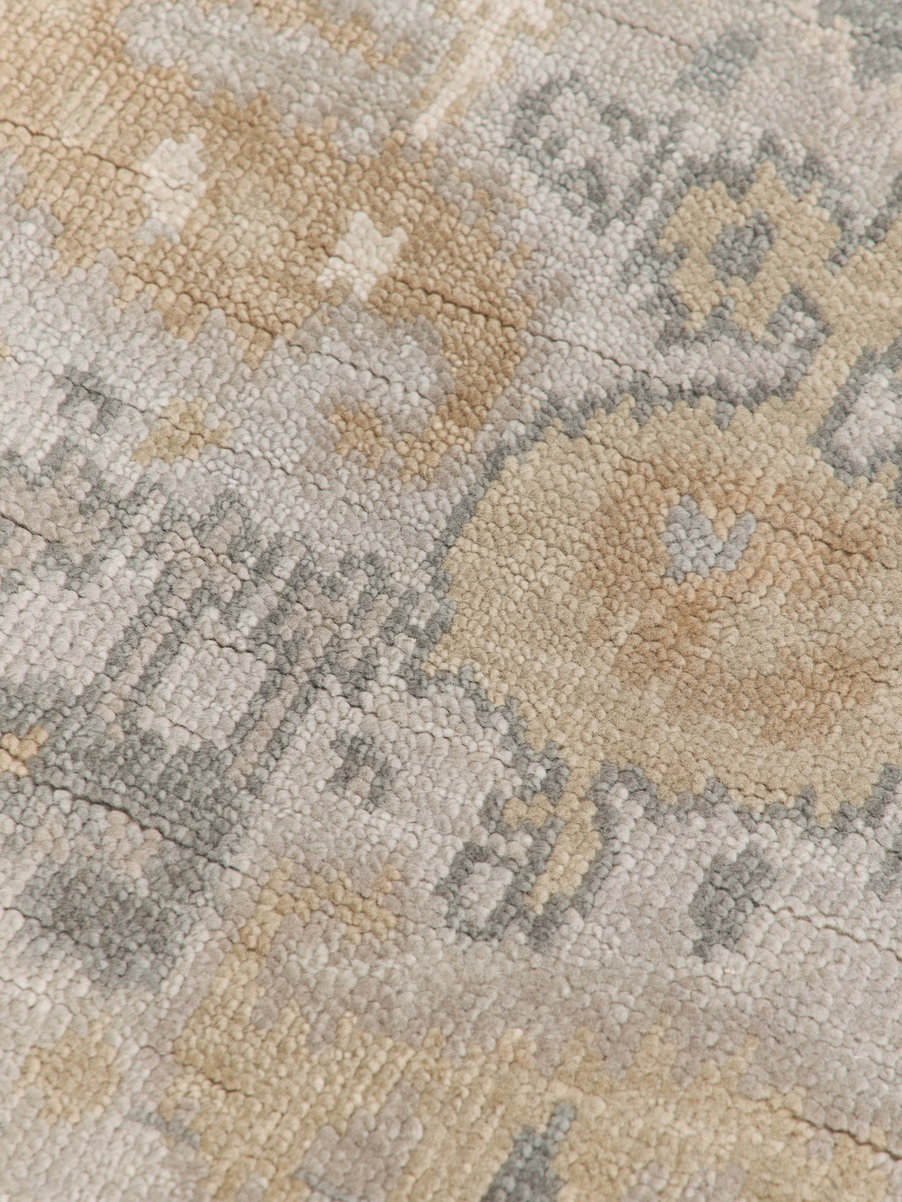 Hand-Knotted Wool Rug Amun