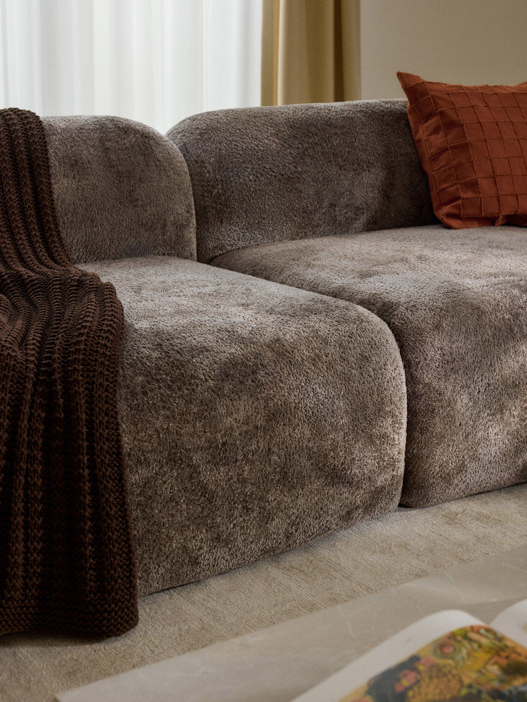 Wolke Modular Teddy Bouclé Corner Sofa (4-seater) with Chaise End