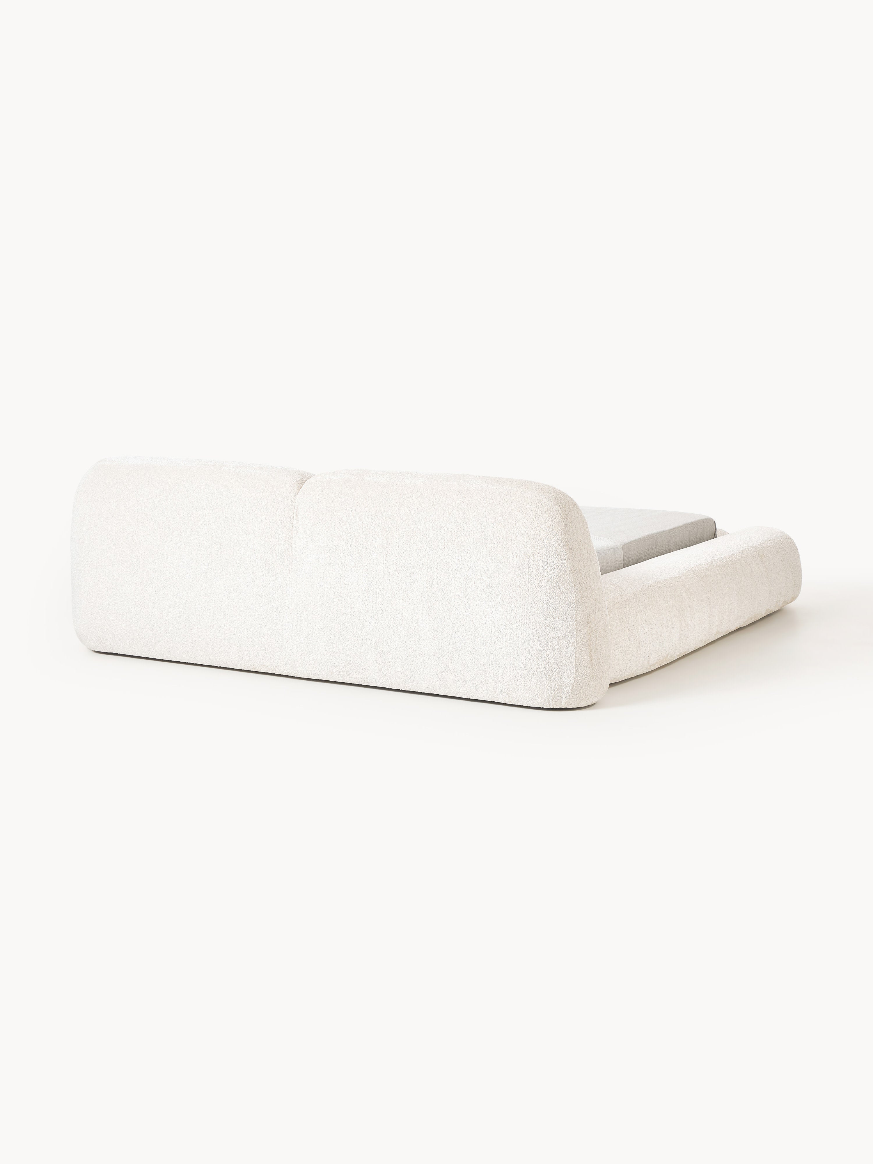 Wolke Upholstered Teddy Bouclé Bed