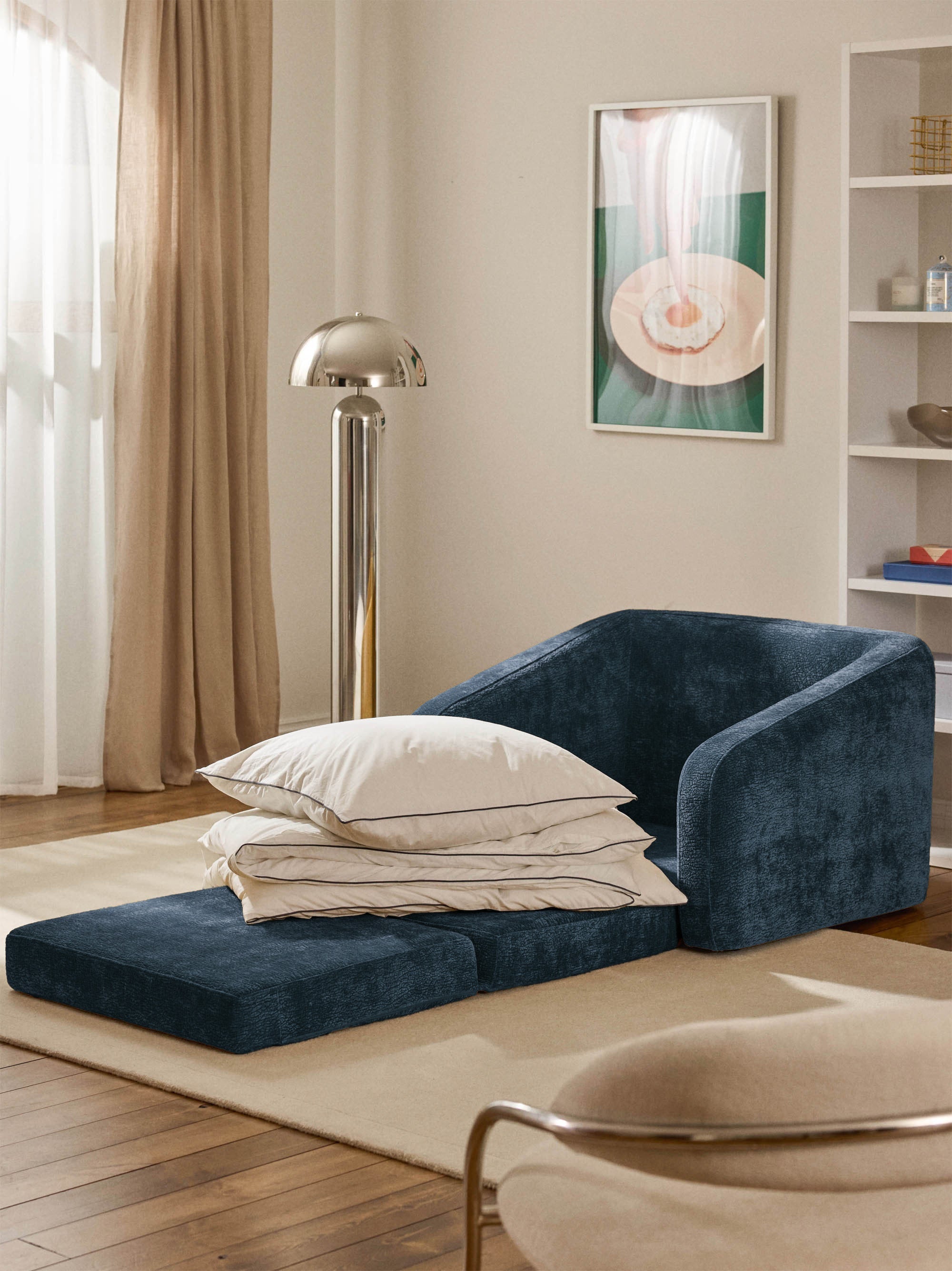 Eliot Chair Bed