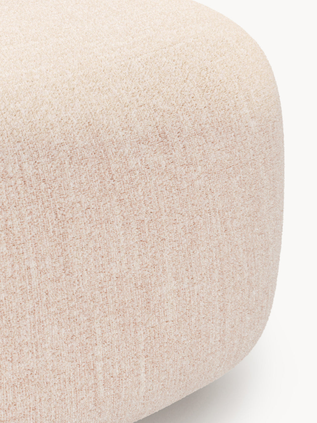 Wolke Oval Bouclé Ottoman