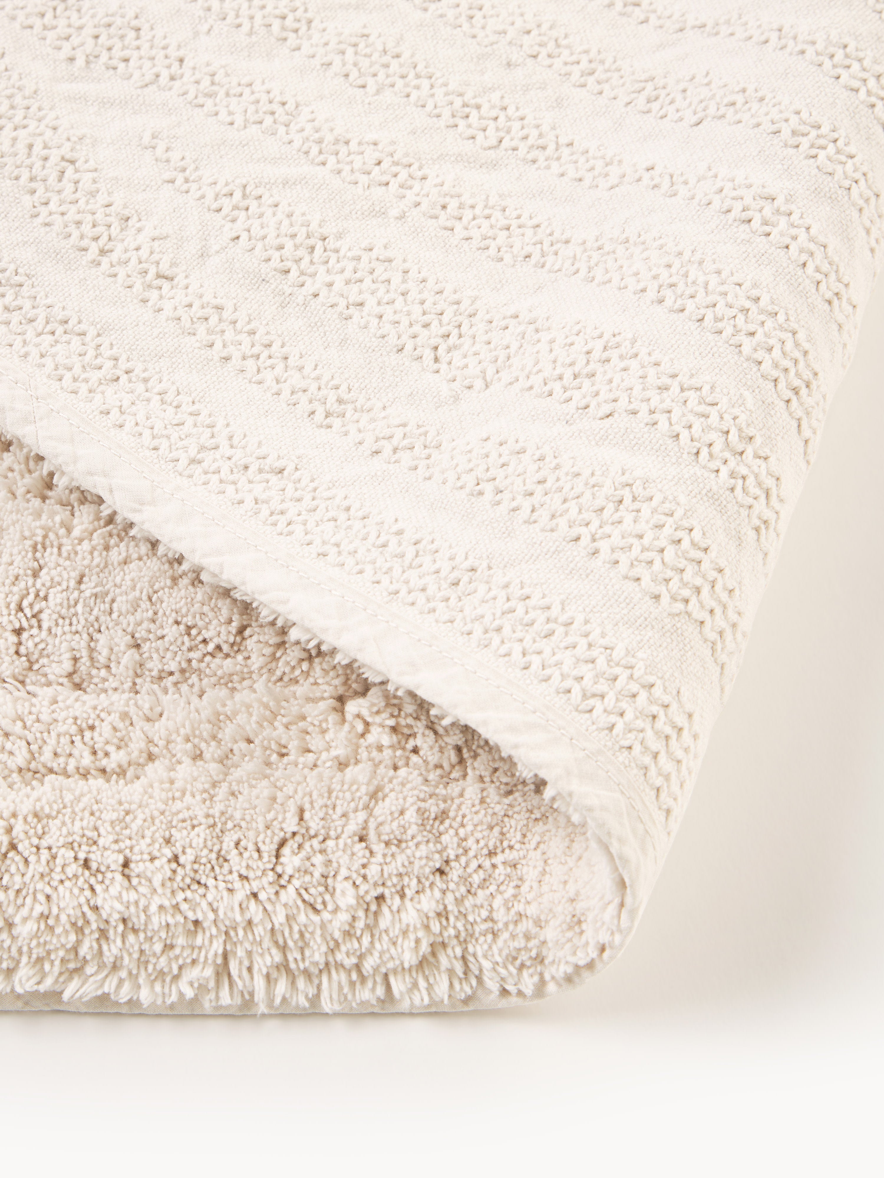 Audrina Non-Slip Bath Mat