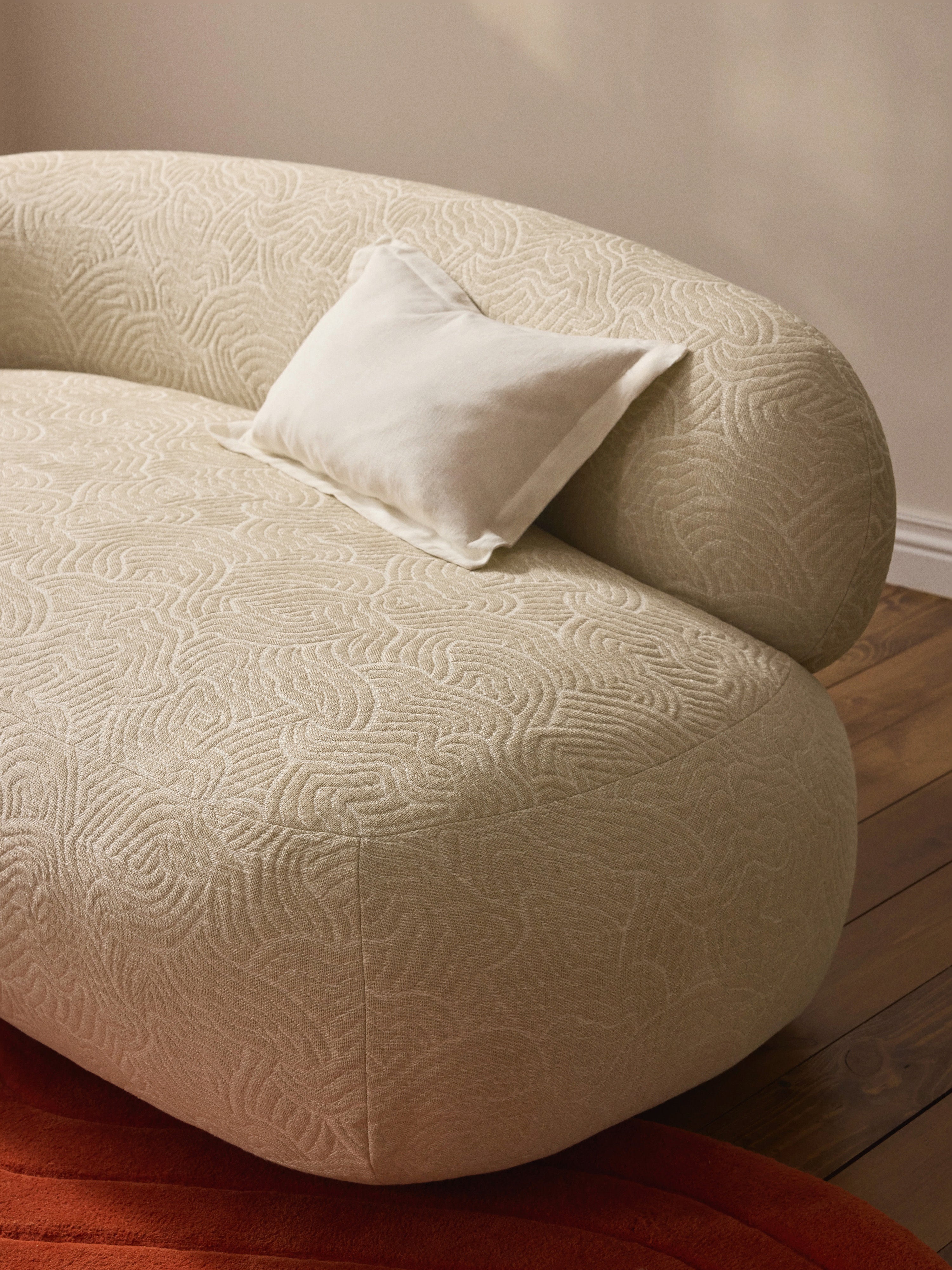 Alba Sofa (2-seater)