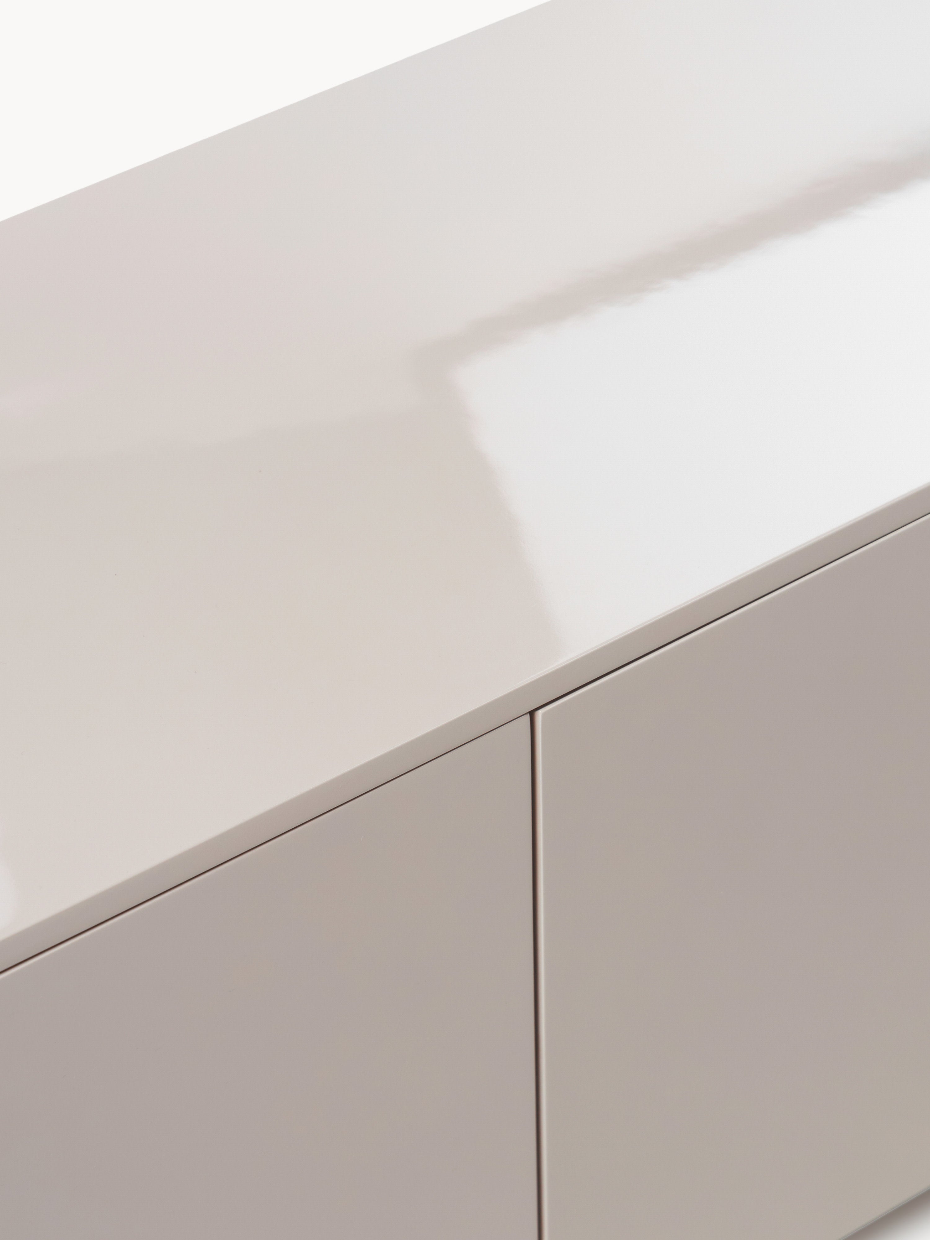 Liv TV Stand
