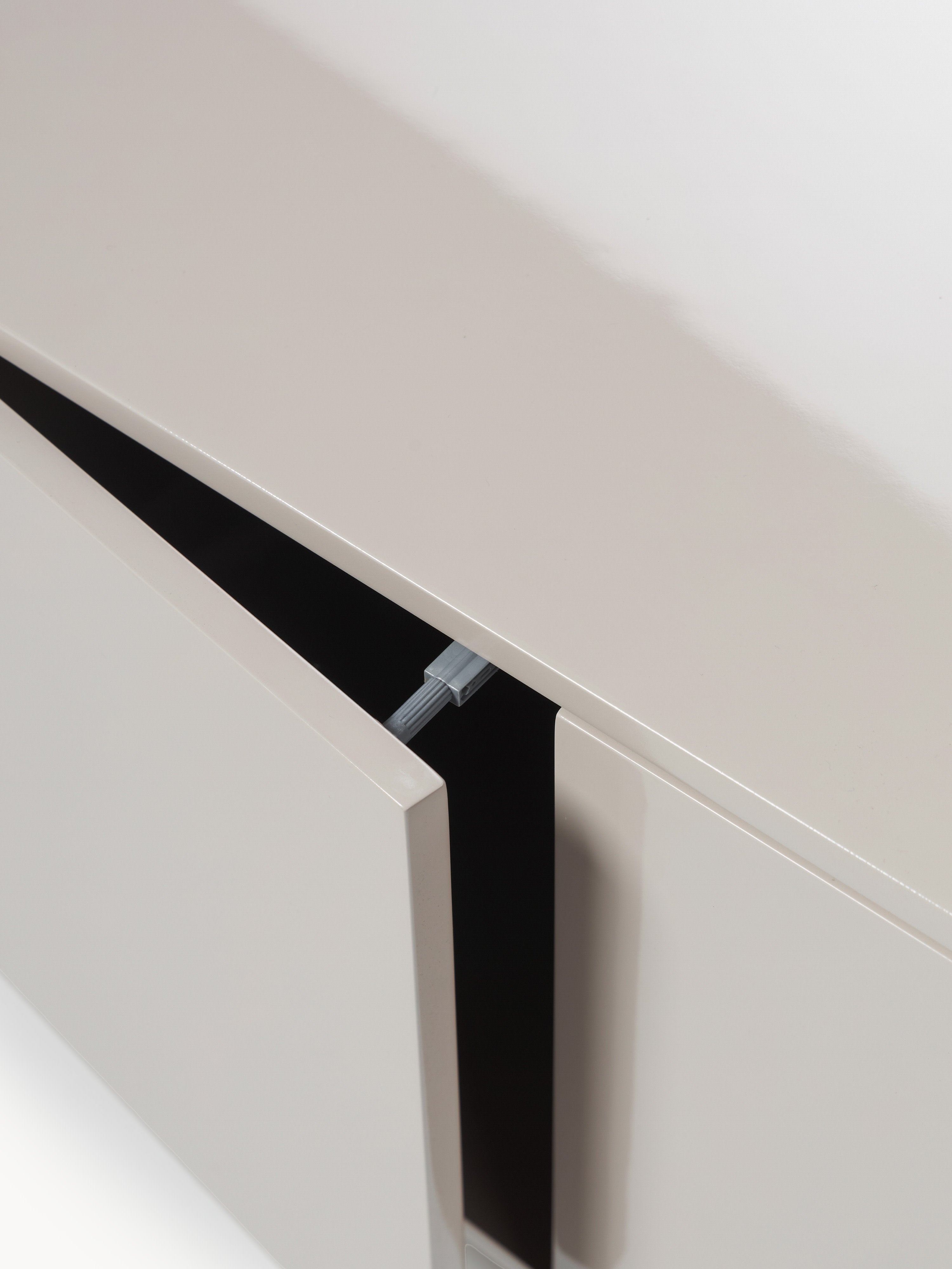 Liv TV Stand