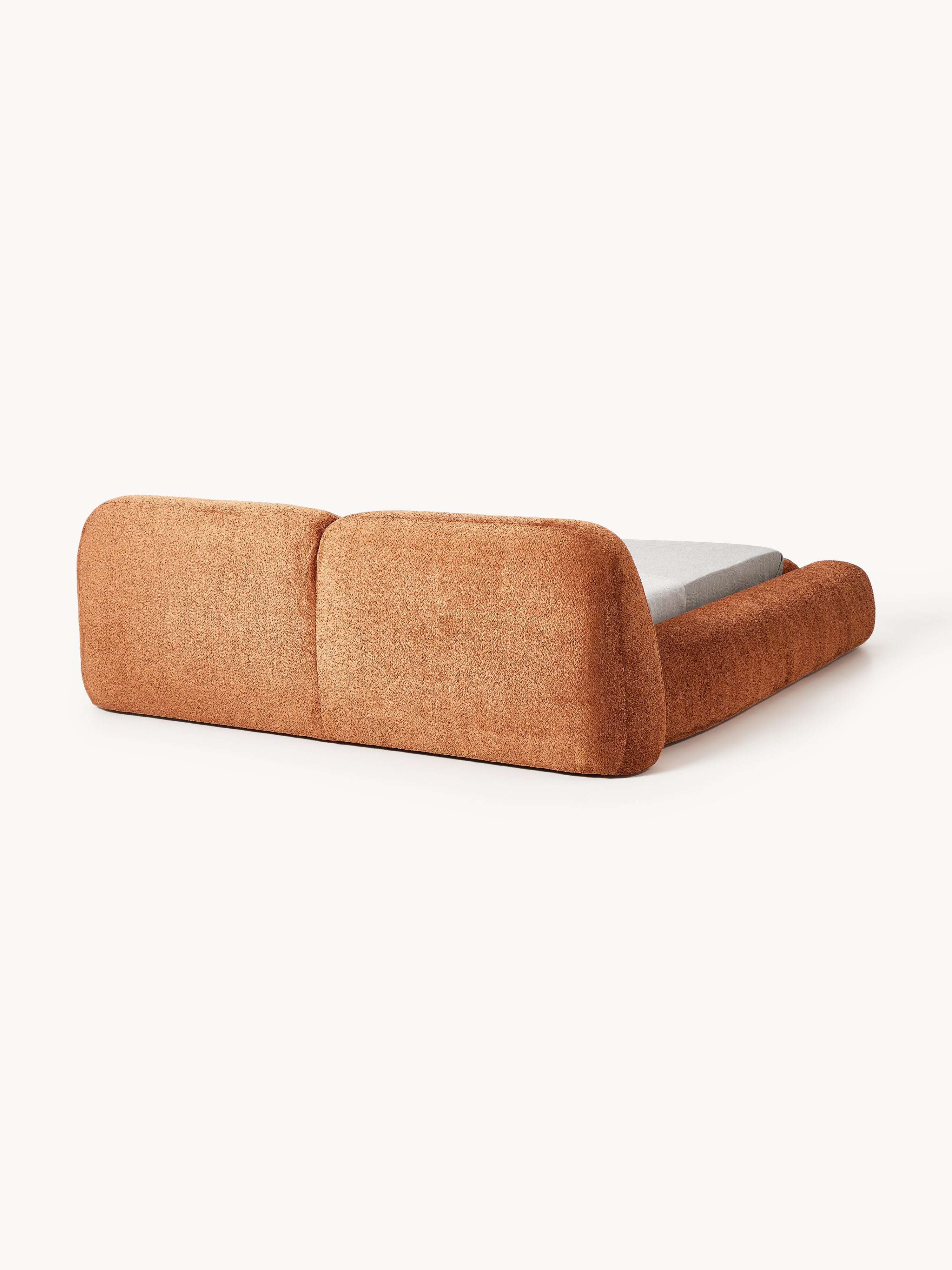 Wolke Upholstered Teddy Bouclé Bed