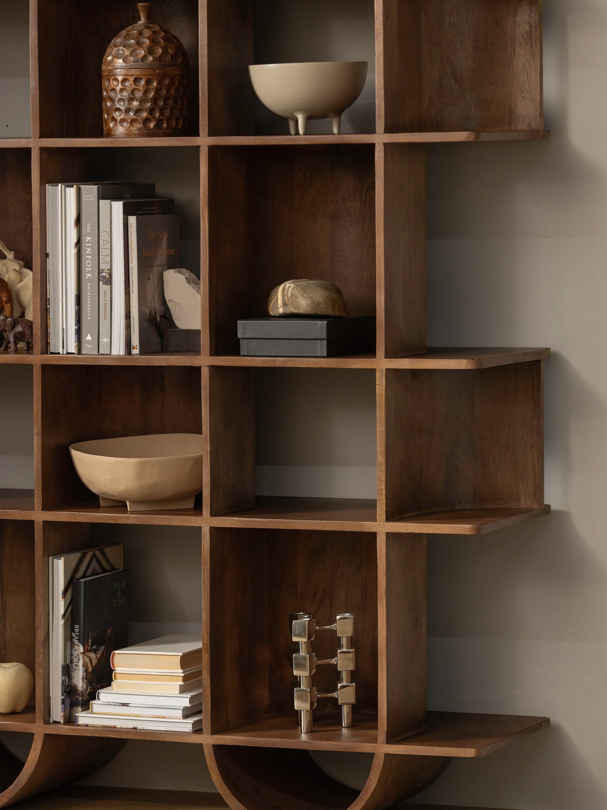 Sinne Mango Wood Shelving Unit
