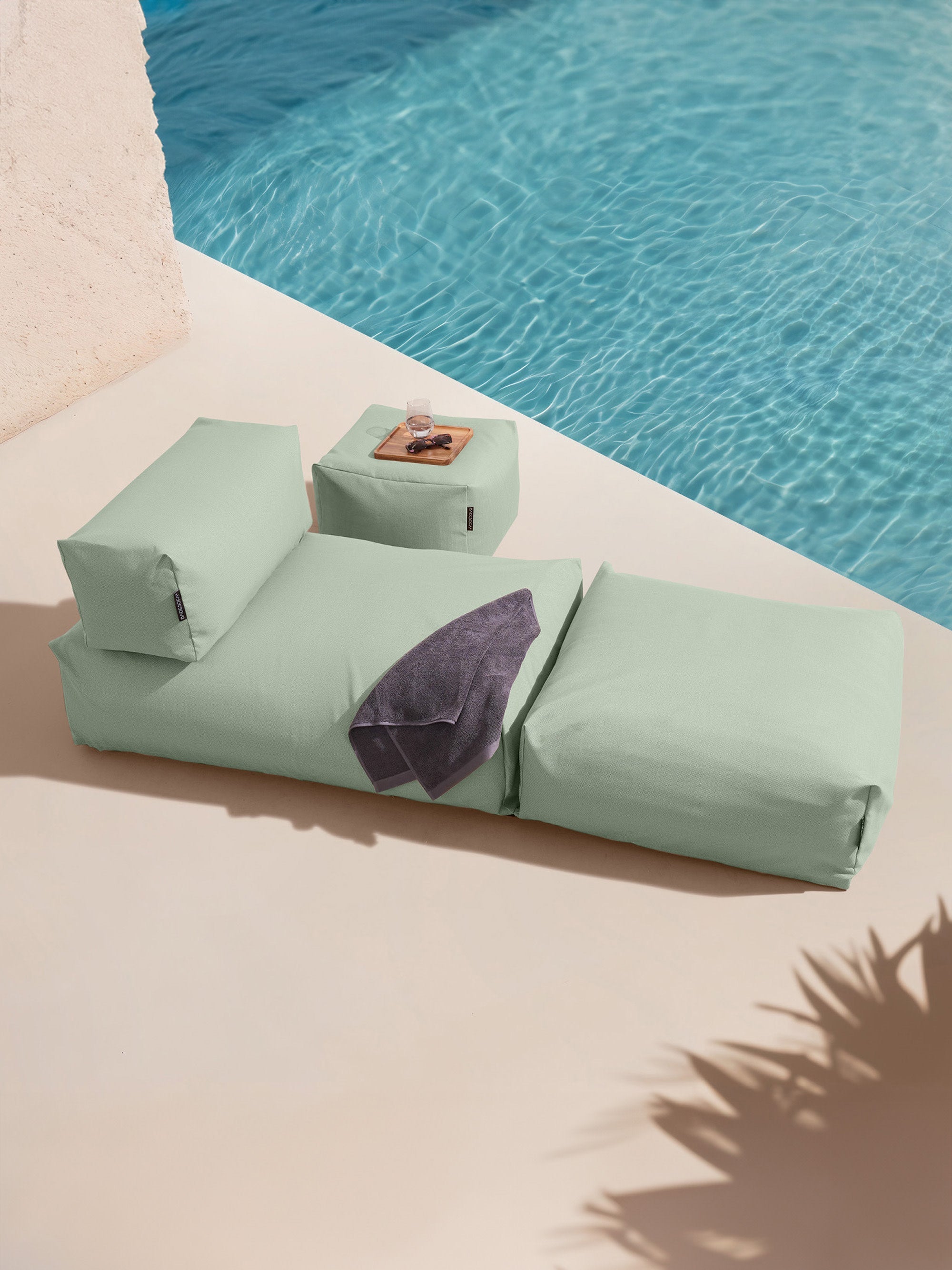 Single Floating Sun Lounger