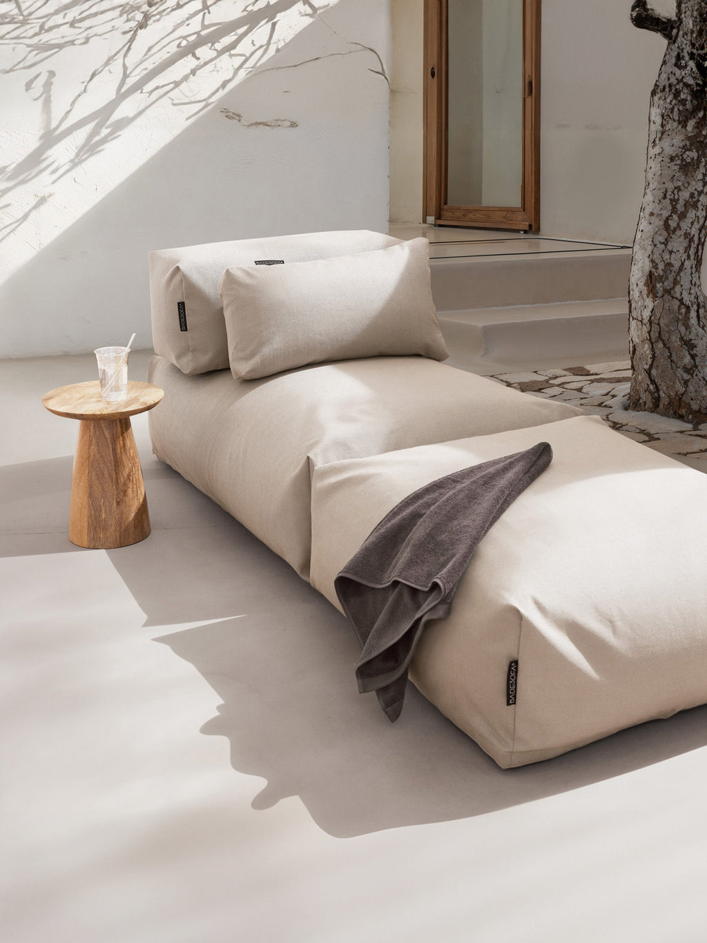 Single Floating Sun Lounger