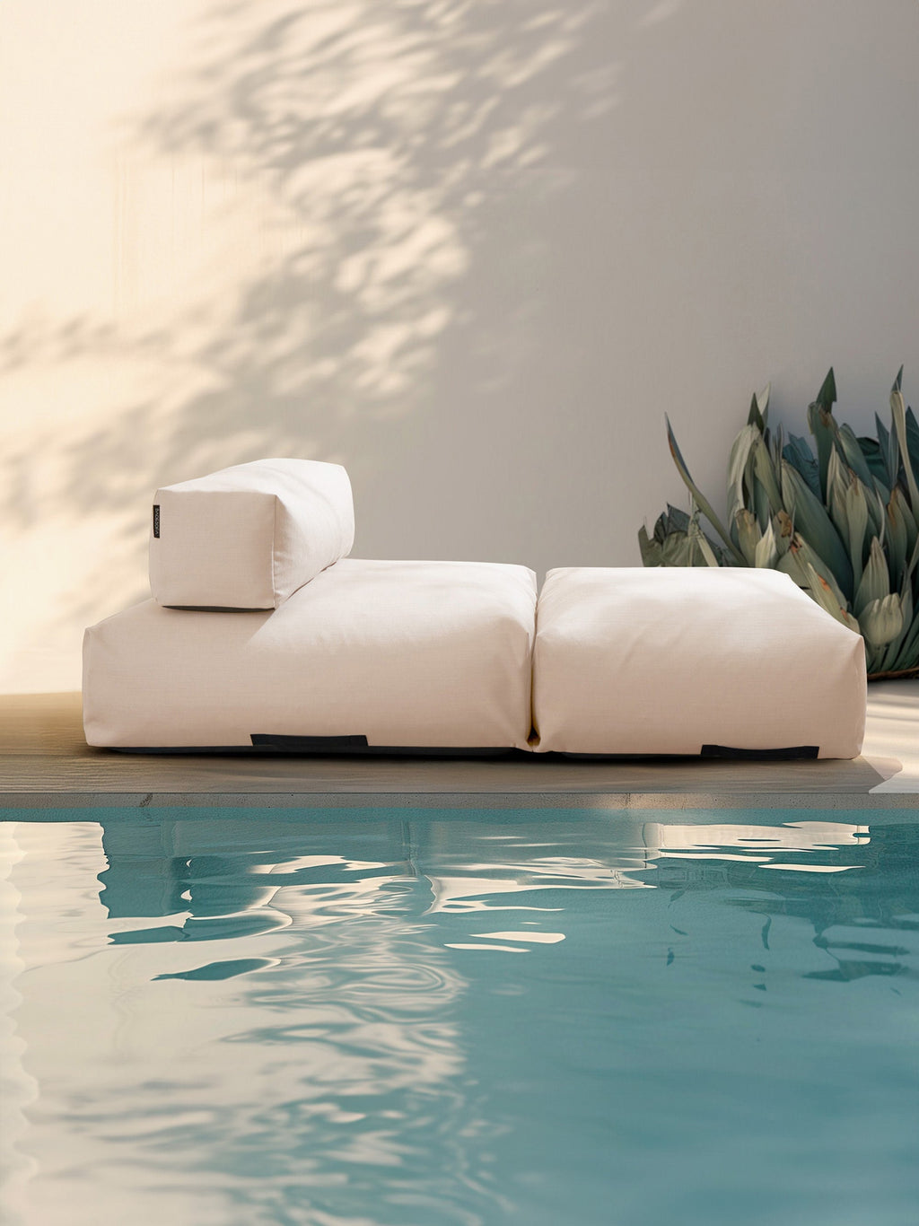 Single Floating Sun Lounger