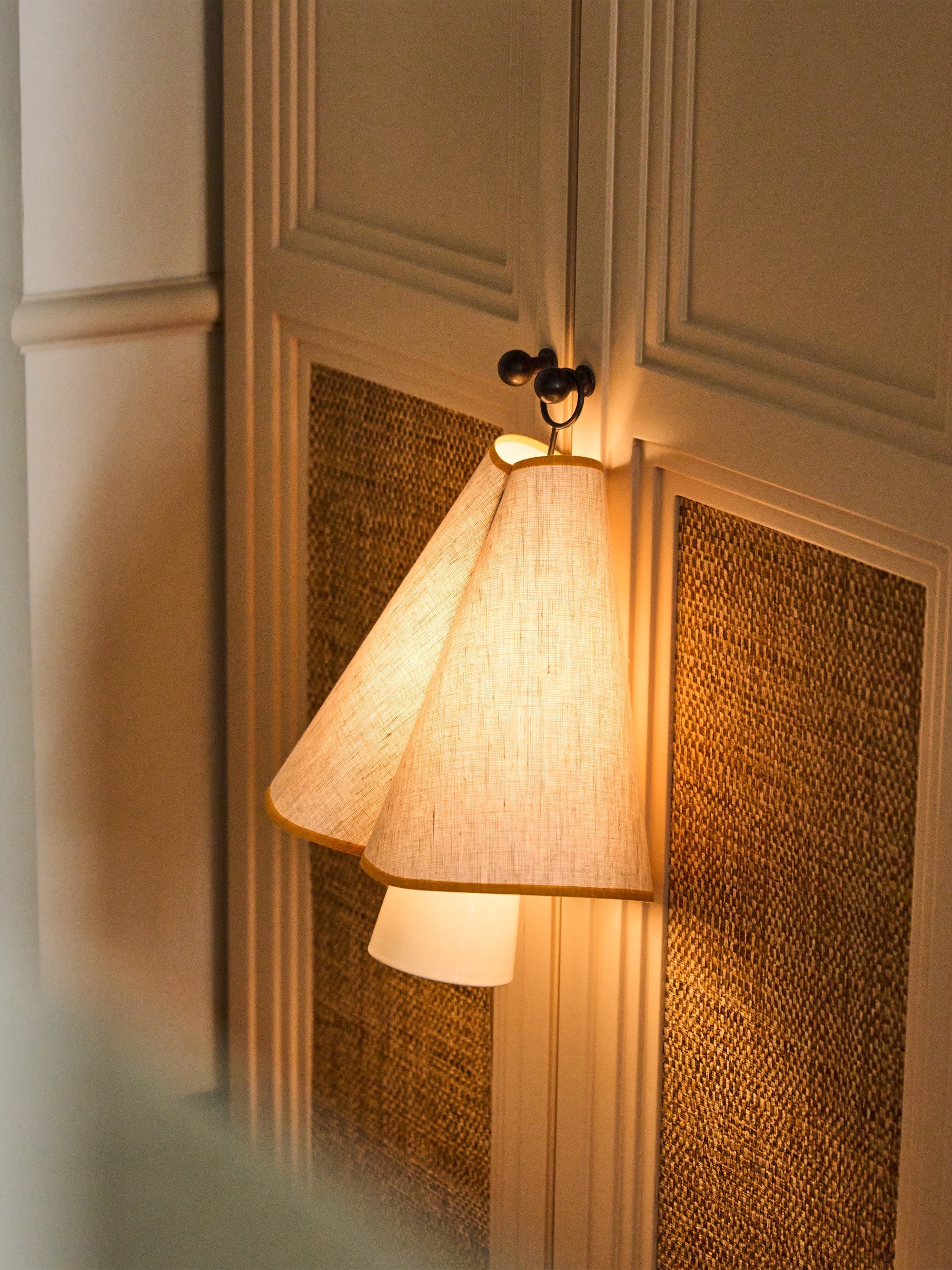 Hornbæk Portable Dimmable Table Lamp