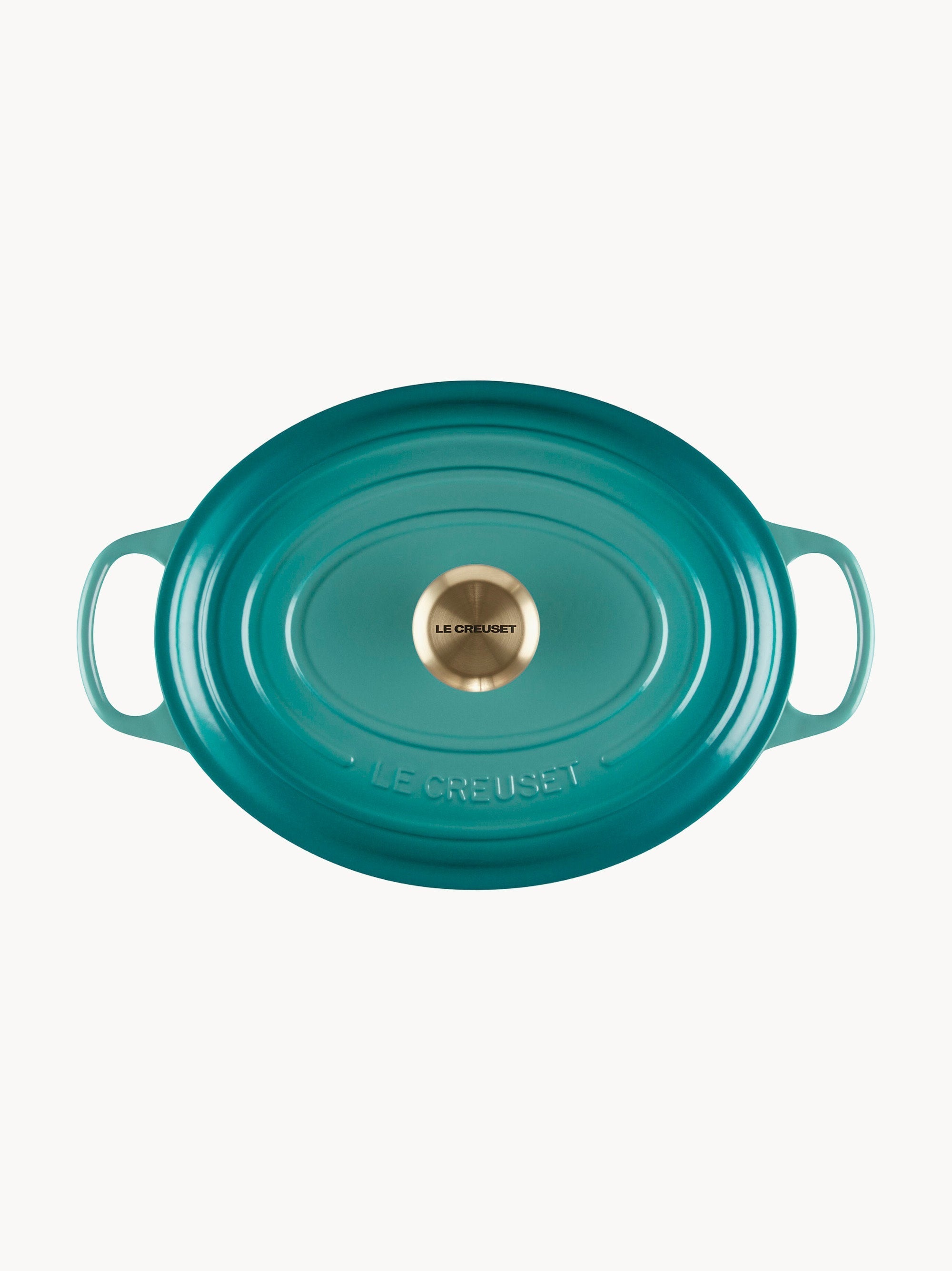 Collection Oval Cast Iron Casserole Signature, in various sizes