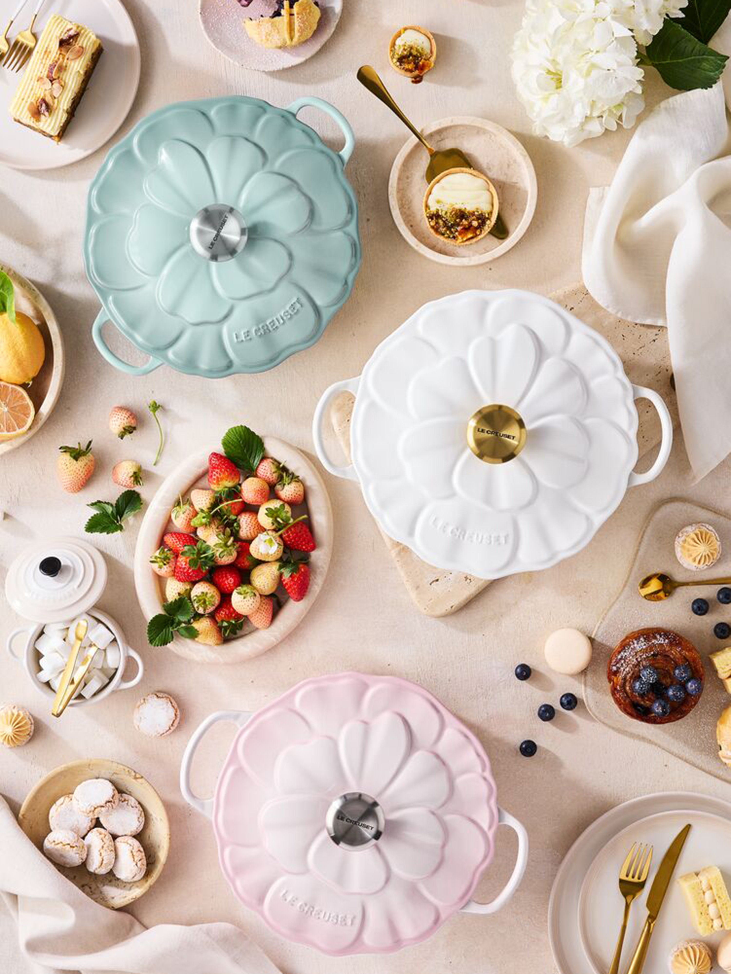 Petal Round Cast Iron Casserole