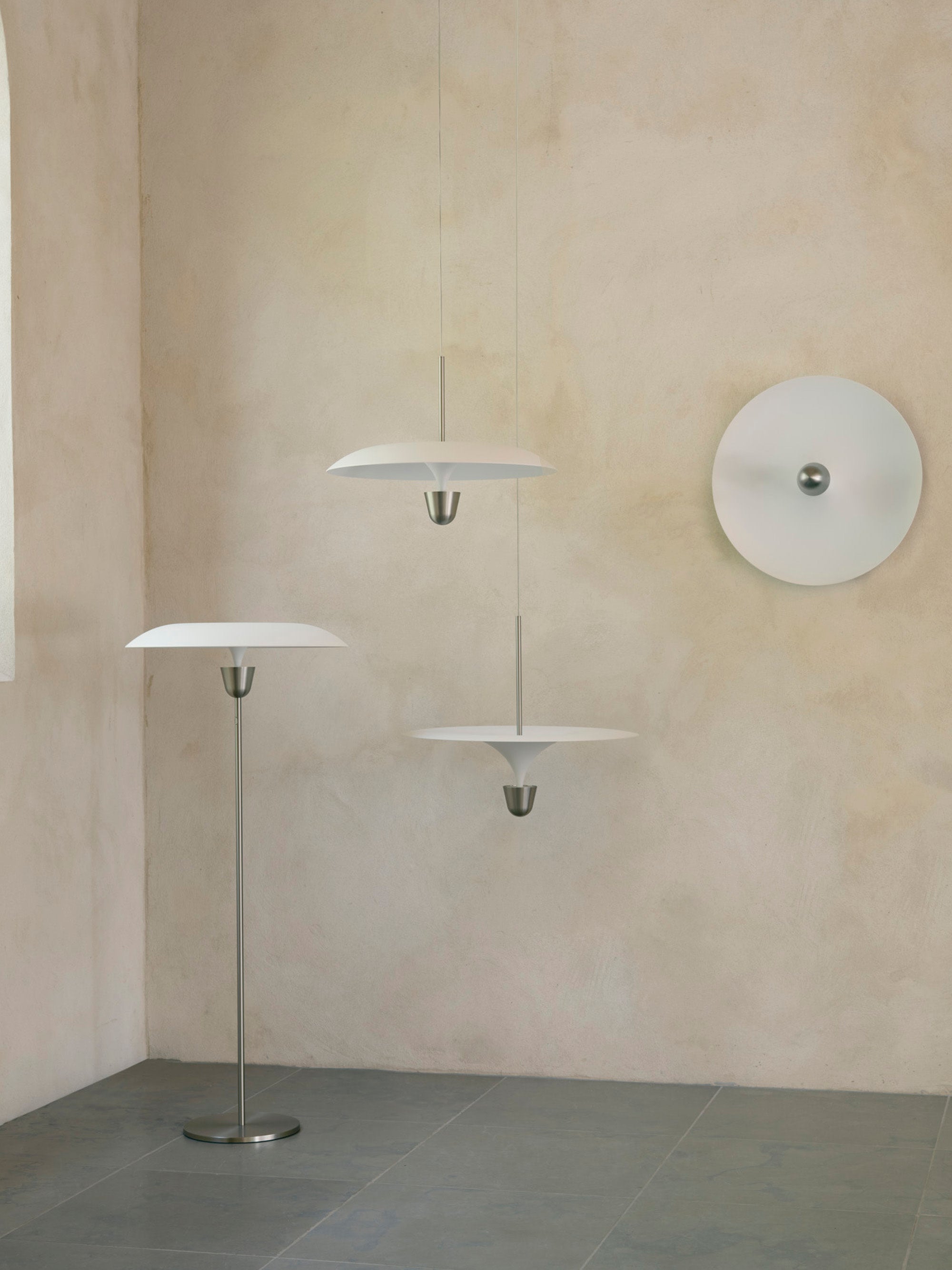 Kantarell Handmade LED Floor Lamp, Dimmable