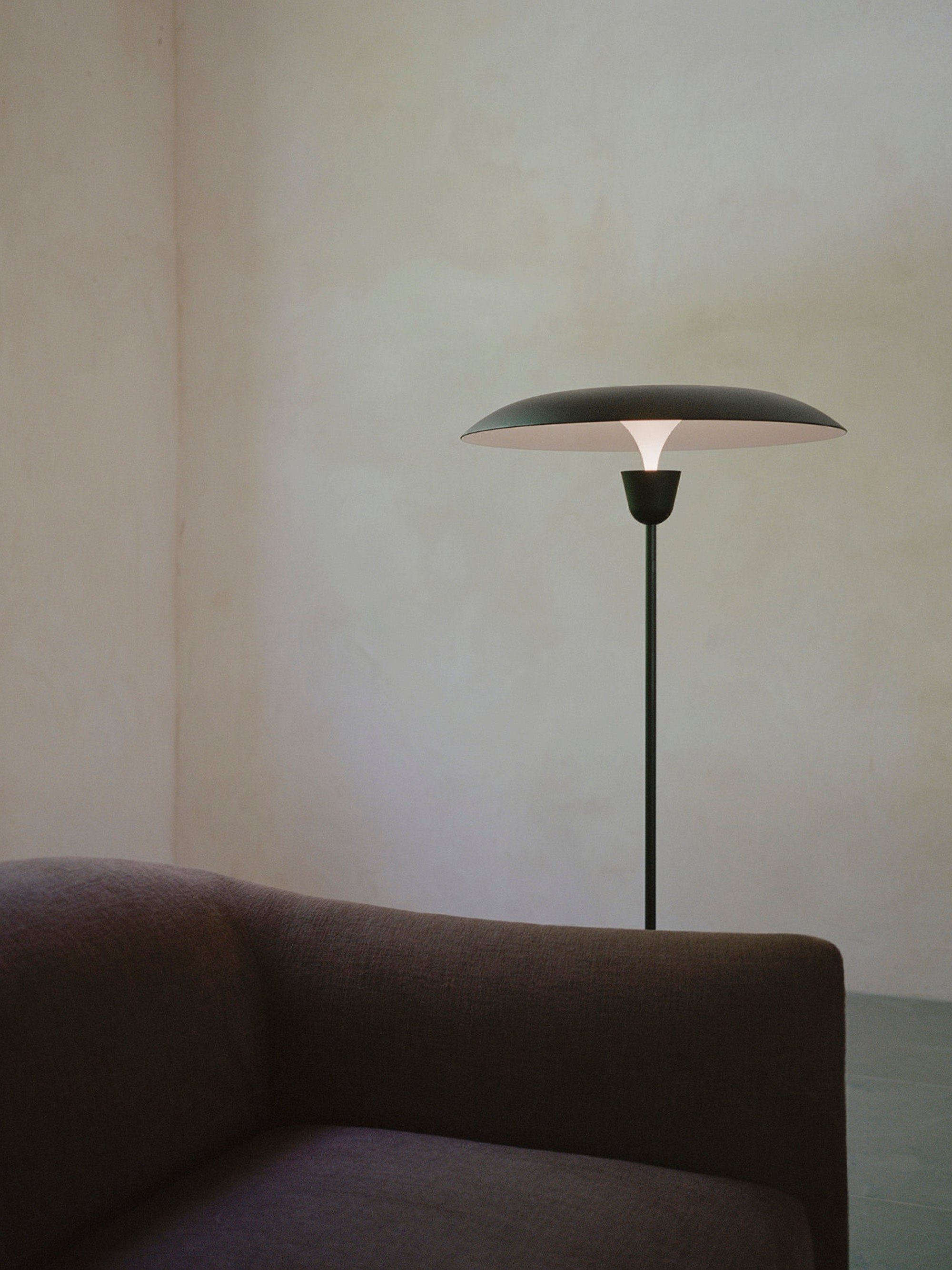 Kantarell Handmade LED Floor Lamp, Dimmable