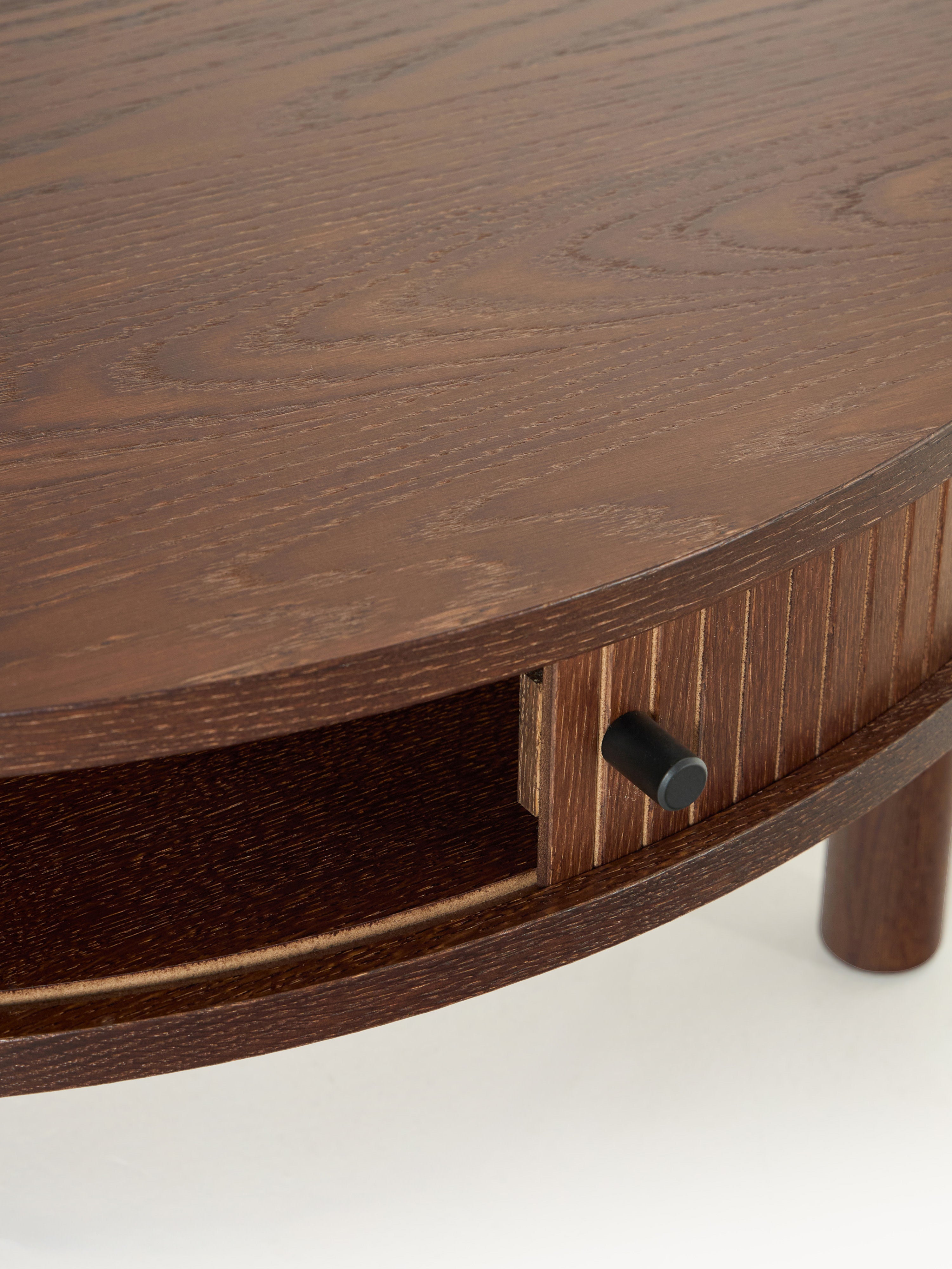 Calary Coffee Table with Fluted Front, Ø 80 cm